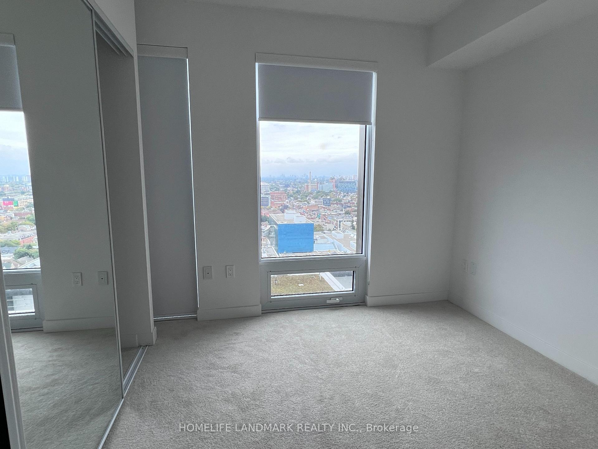 Photo 7 of Unit 2408, 238 Simcoe Street, Toronto, Kensington-Chinatown — HOMEH