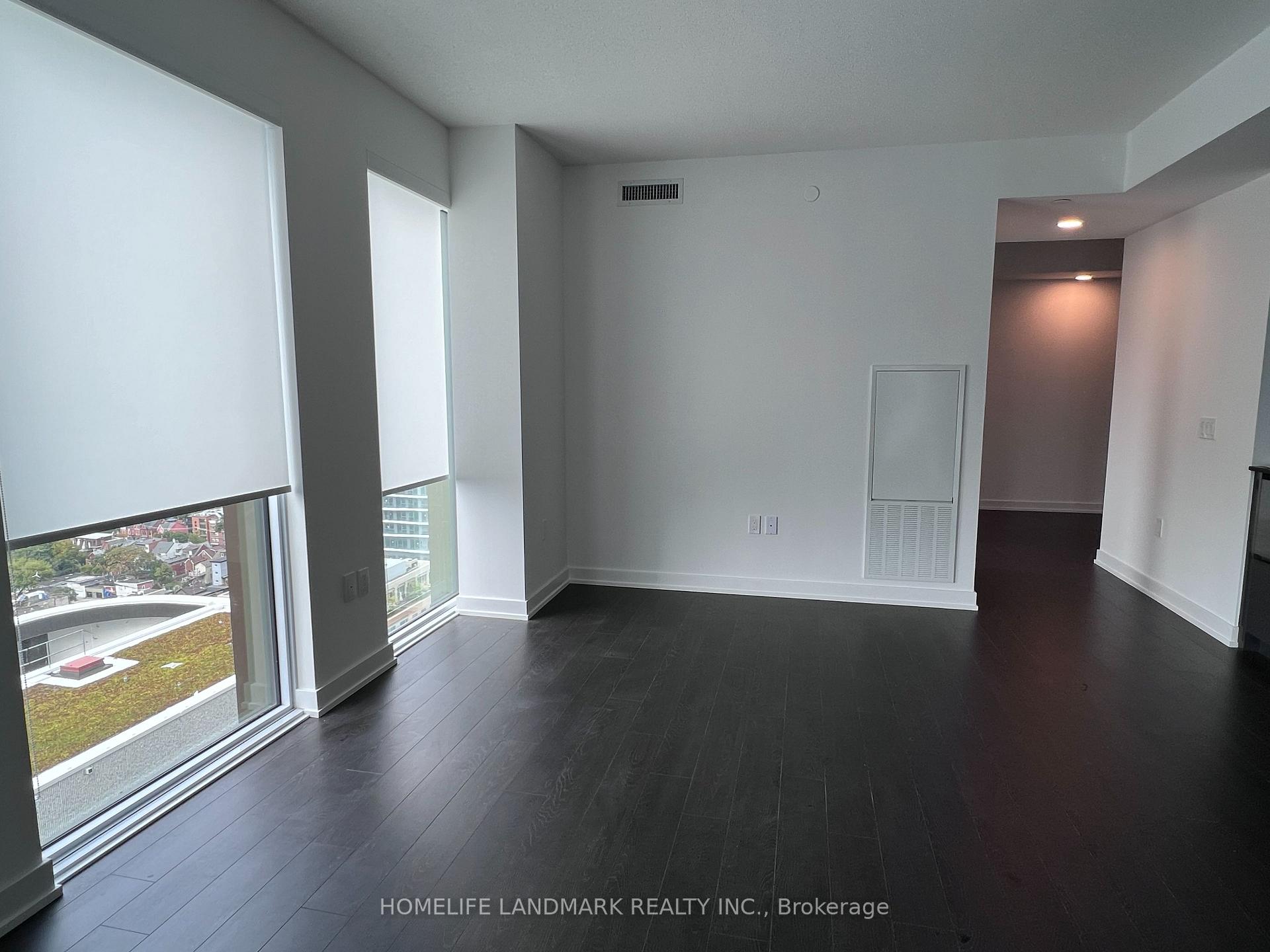 Photo 11 of Unit 2408, 238 Simcoe Street, Toronto, Kensington-Chinatown — HOMEH