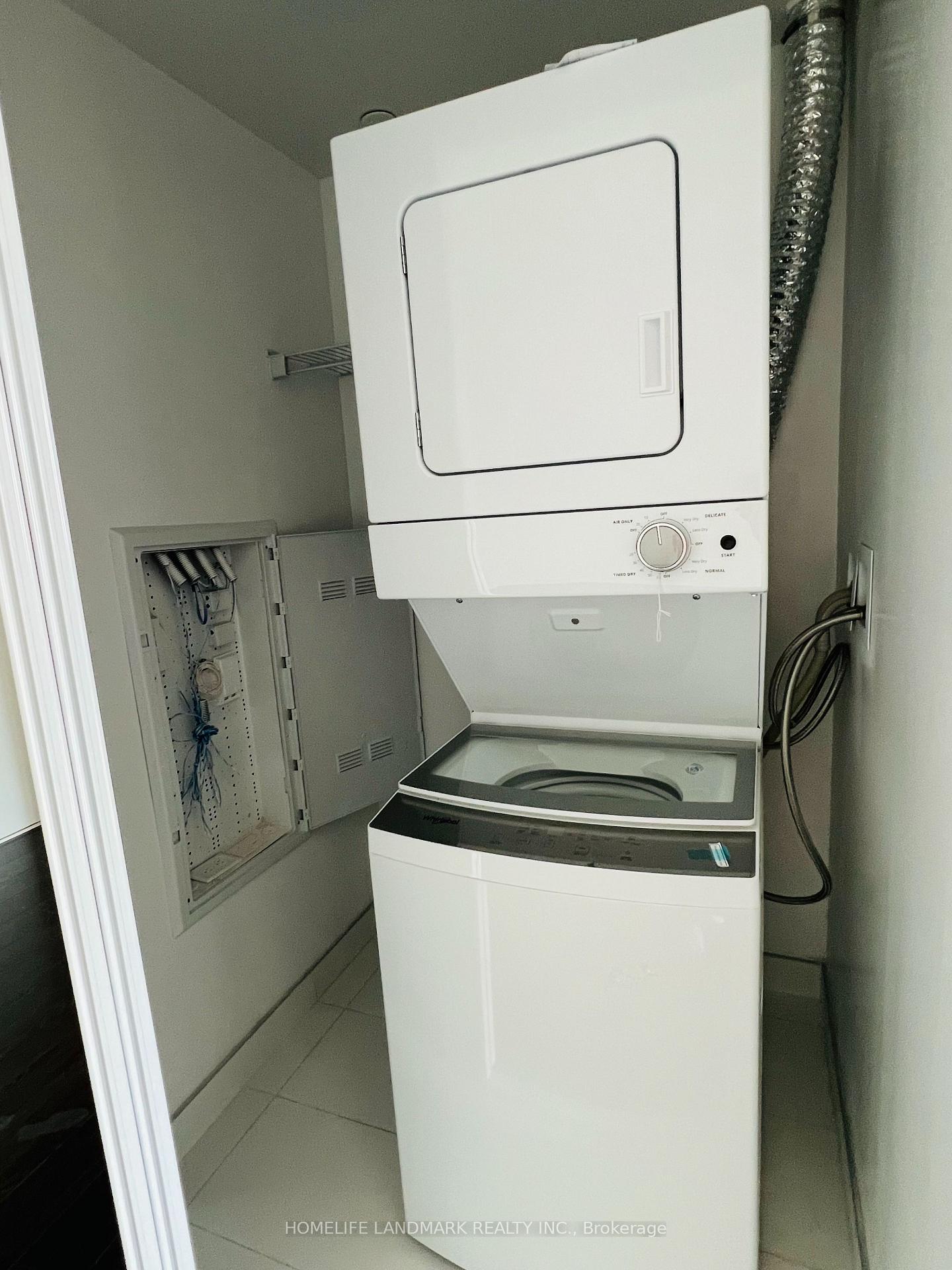 Photo 15 of Unit 2408, 238 Simcoe Street, Toronto, Kensington-Chinatown — HOMEH