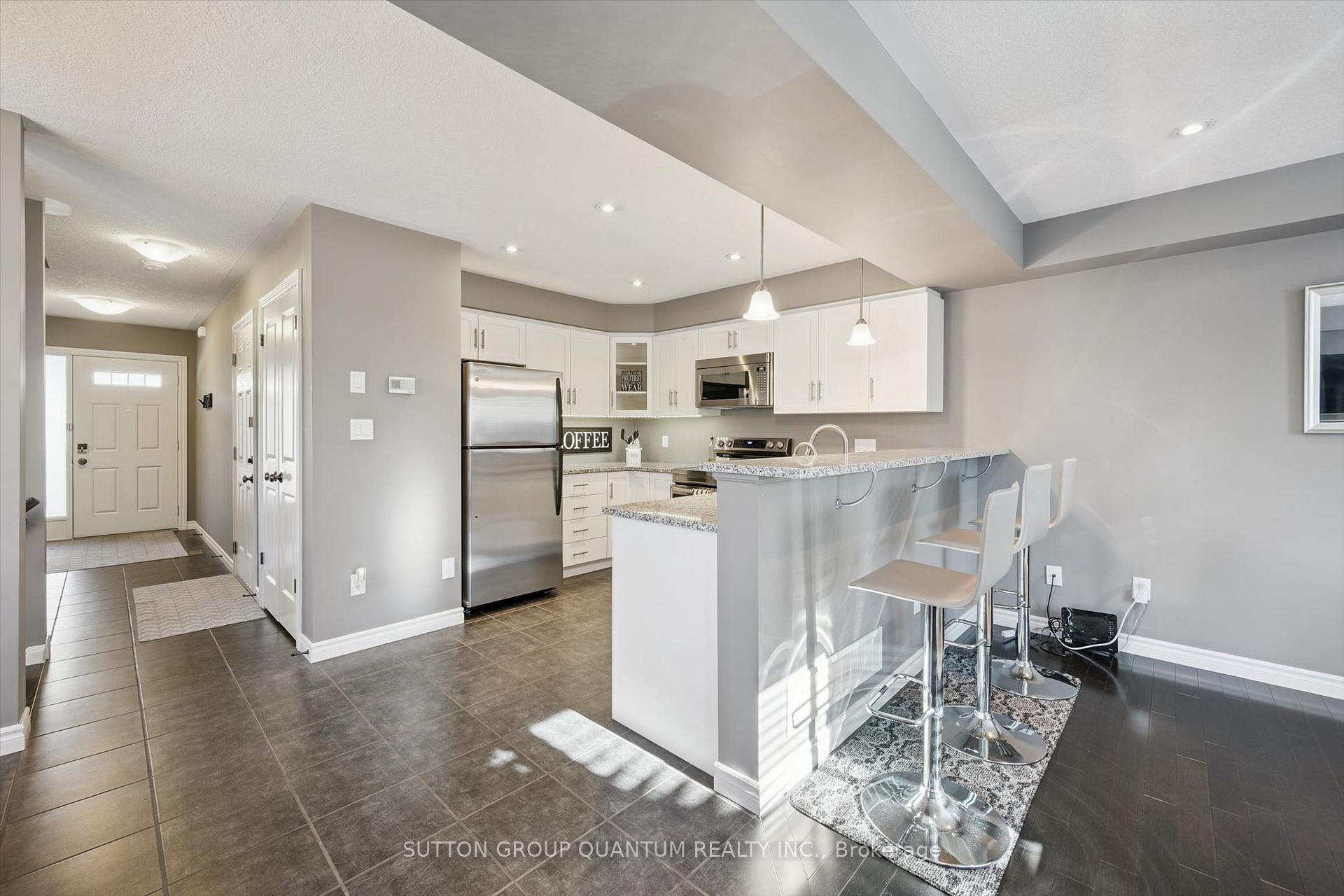 Photo 4 of Unit 9, 167 Arkell Road, Guelph, Pineridge/Westminster Woods — HOMEH
