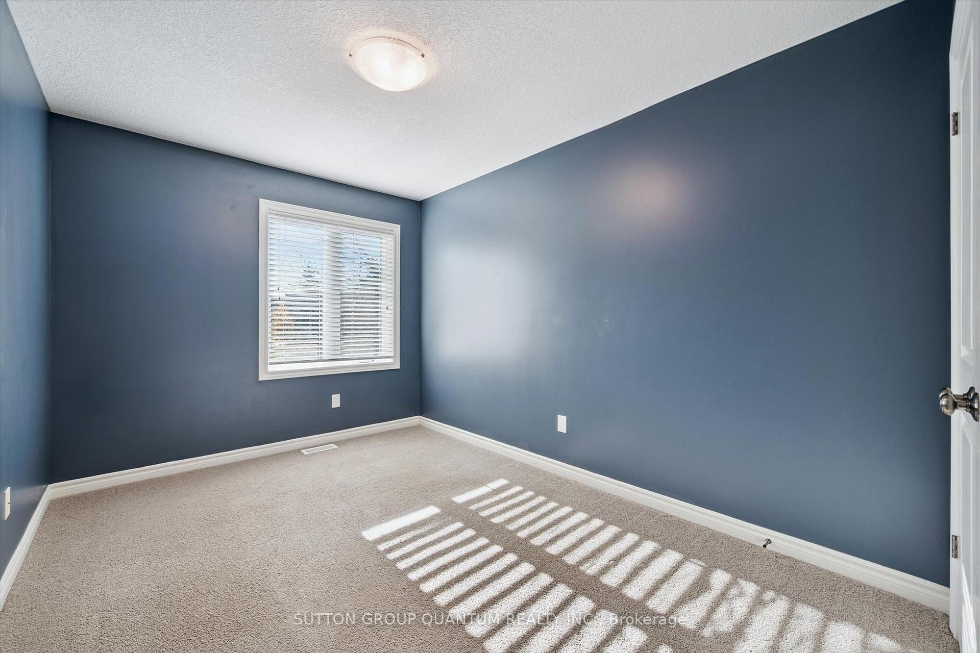 Photo 12 of Unit 9, 167 Arkell Road, Guelph, Pineridge/Westminster Woods — HOMEH