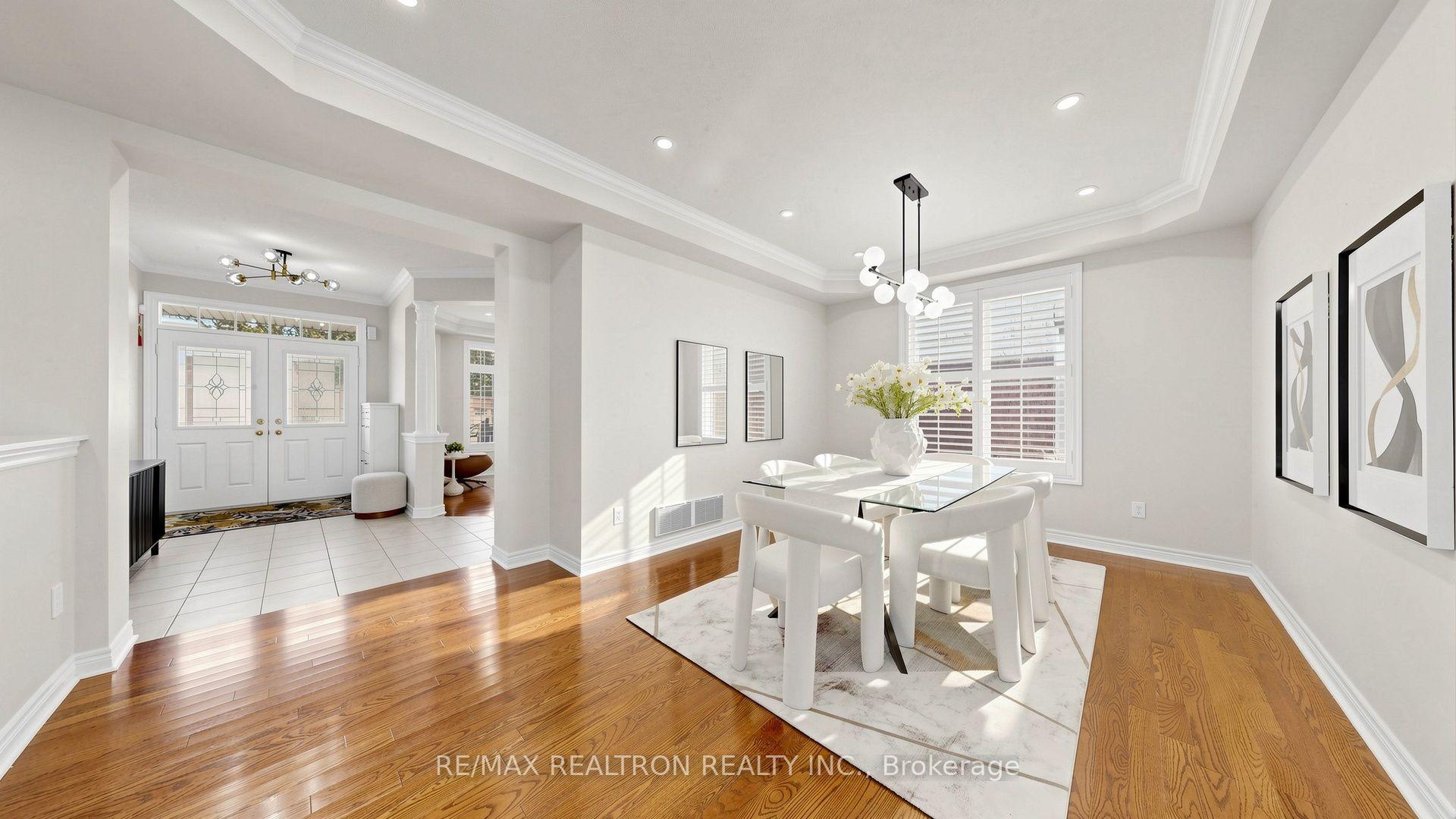 Photo 15 of 15 Edward Roberts Drive, Markham, Victoria Square — HOMEH