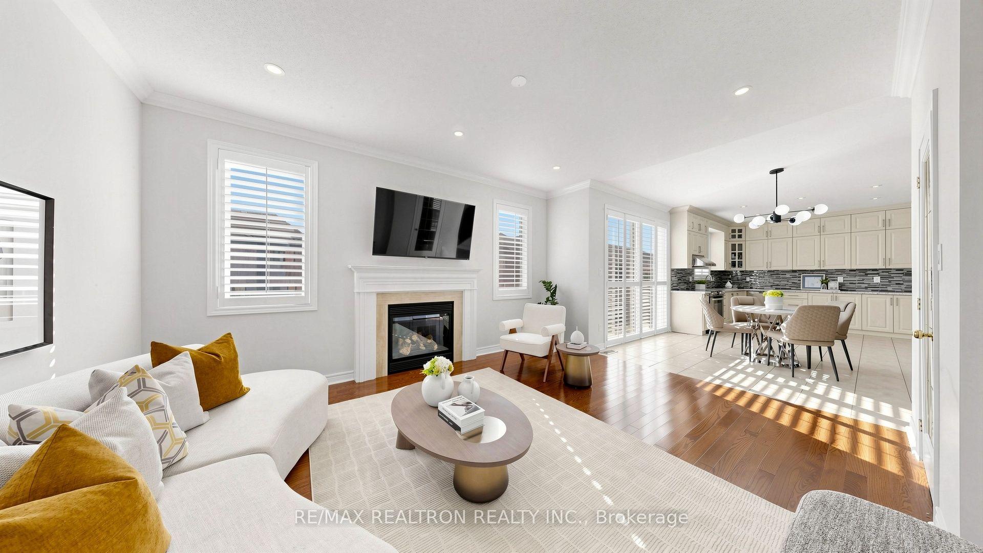 Photo 27 of 15 Edward Roberts Drive, Markham, Victoria Square — HOMEH