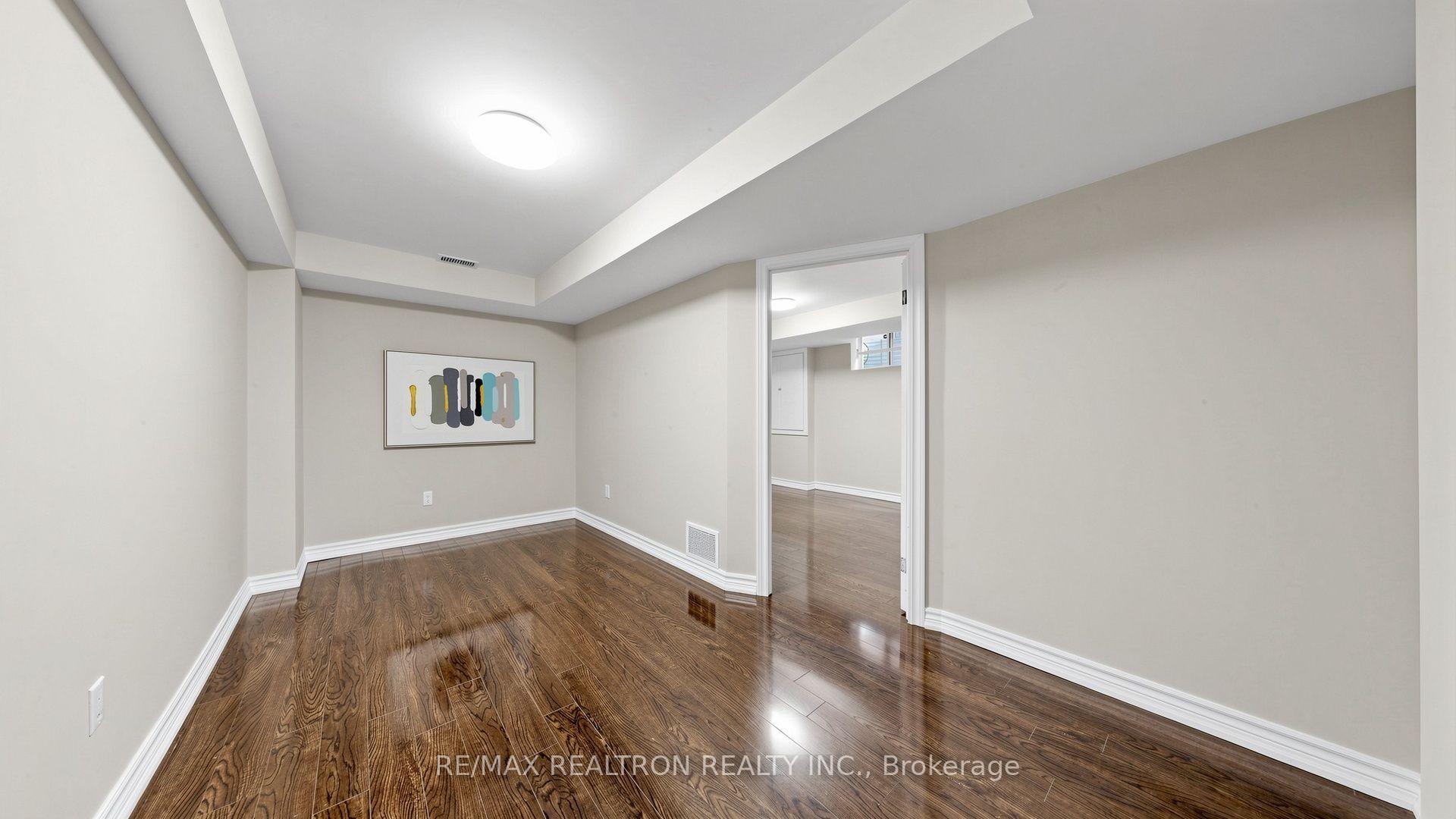 Photo 76 of 15 Edward Roberts Drive, Markham, Victoria Square — HOMEH