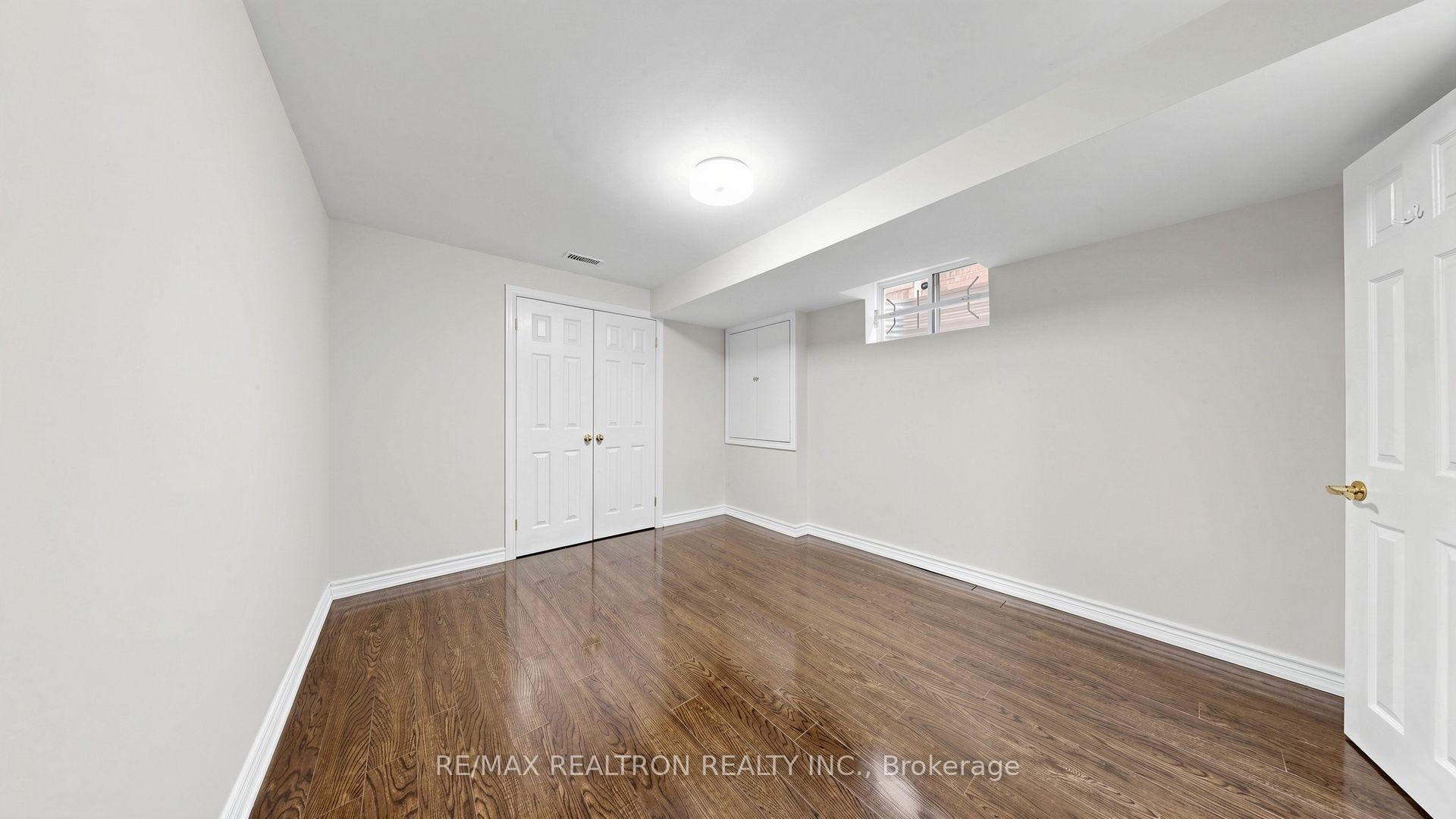 Photo 77 of 15 Edward Roberts Drive, Markham, Victoria Square — HOMEH