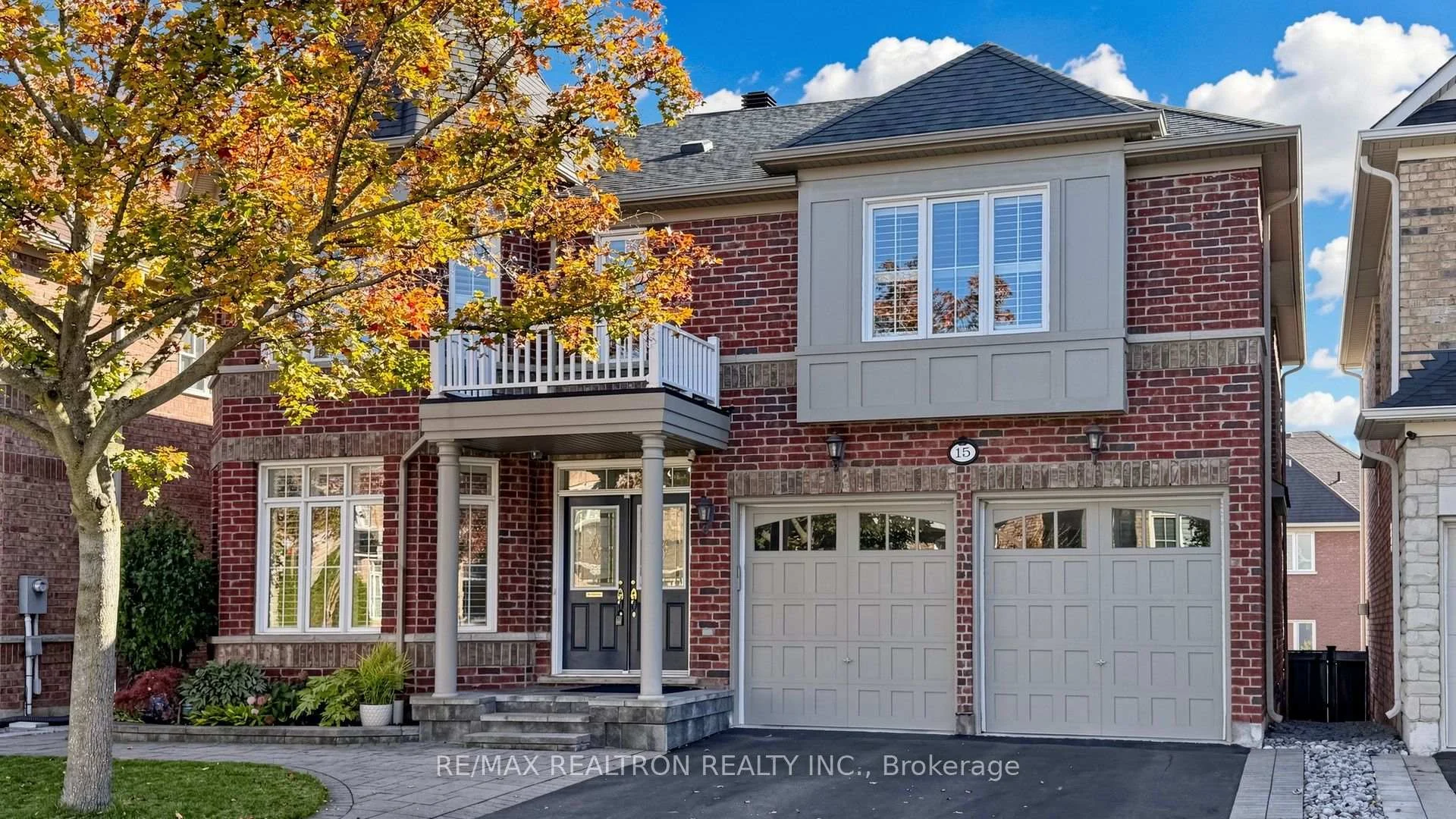 Photo 4 of 15 Edward Roberts Drive, Markham, Victoria Square — HOMEH