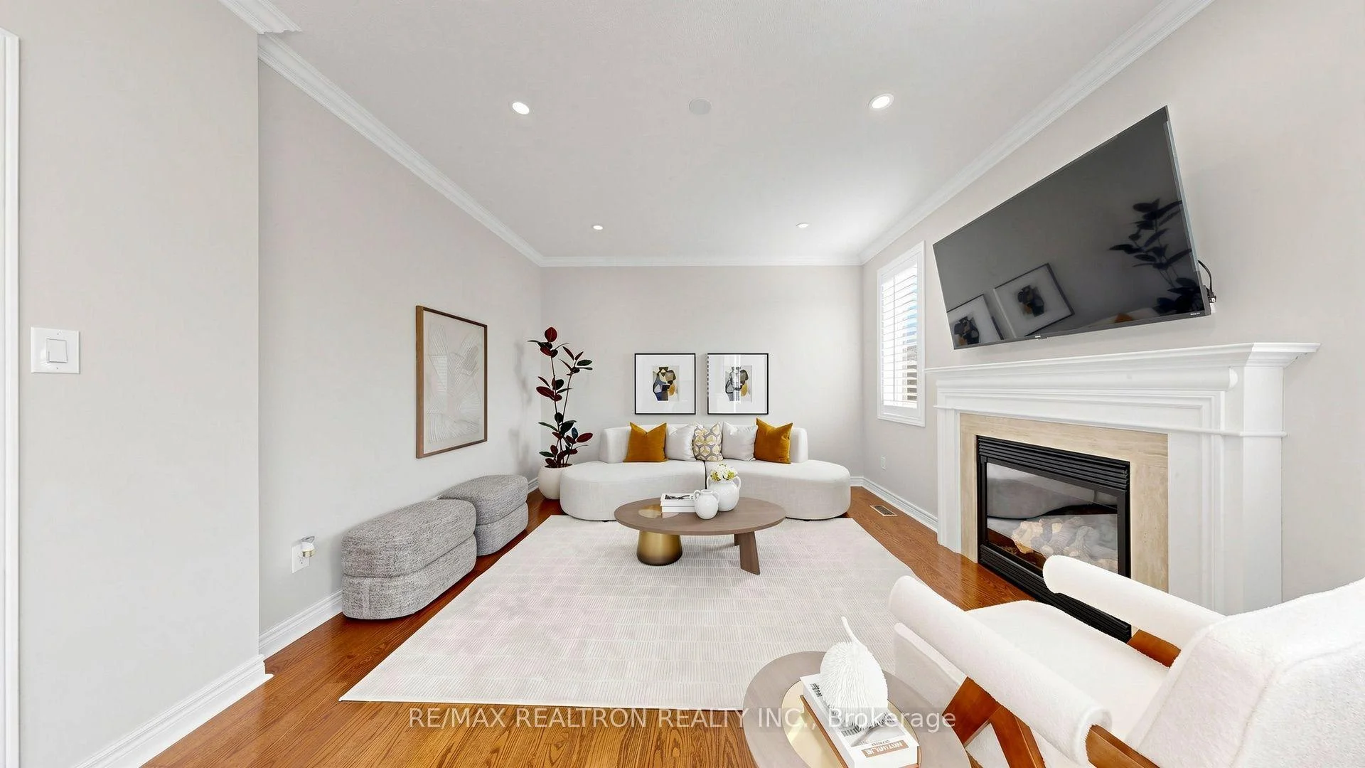 Photo 22 of 15 Edward Roberts Drive, Markham, Victoria Square — HOMEH