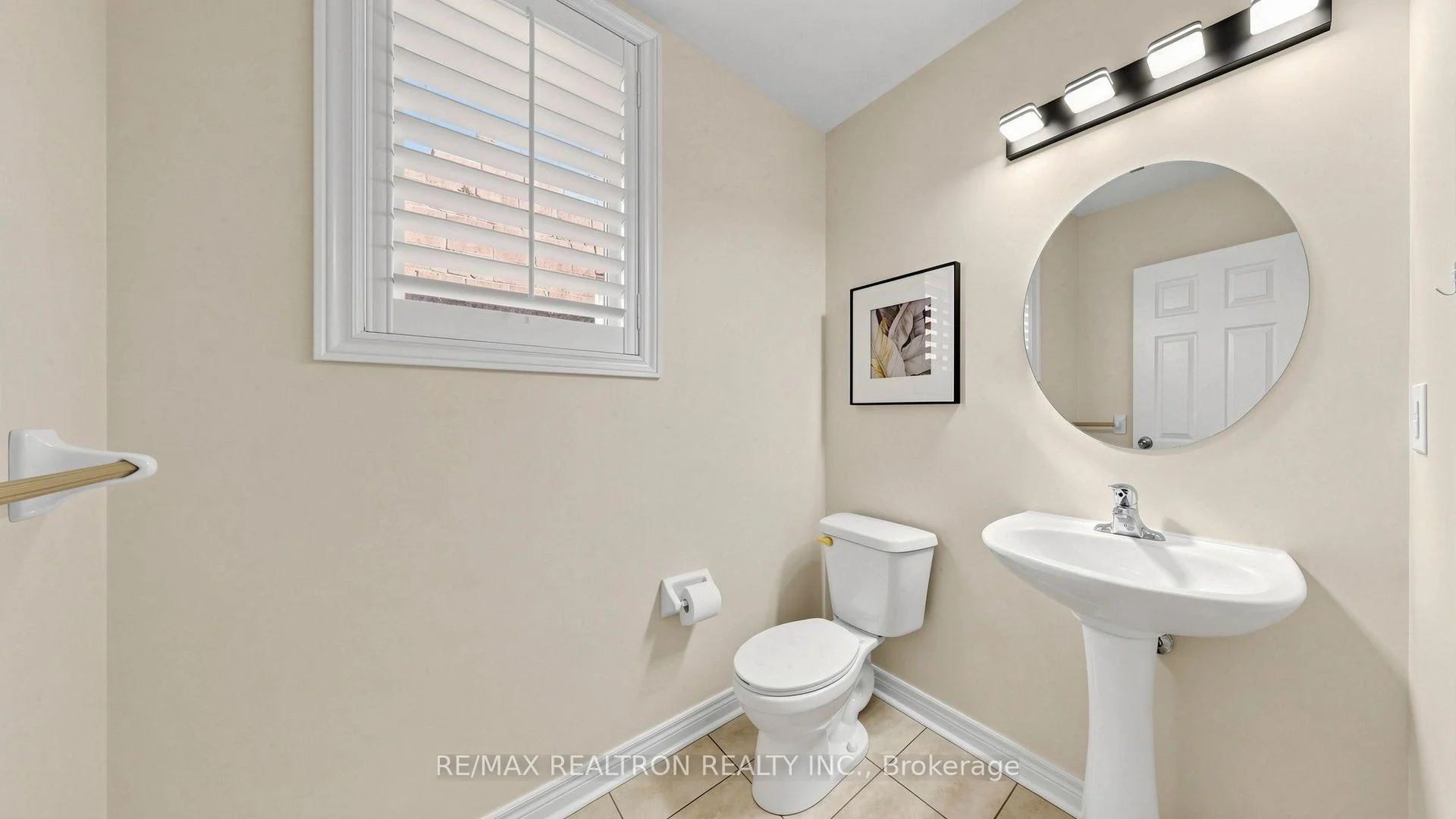 Photo 36 of 15 Edward Roberts Drive, Markham, Victoria Square — HOMEH