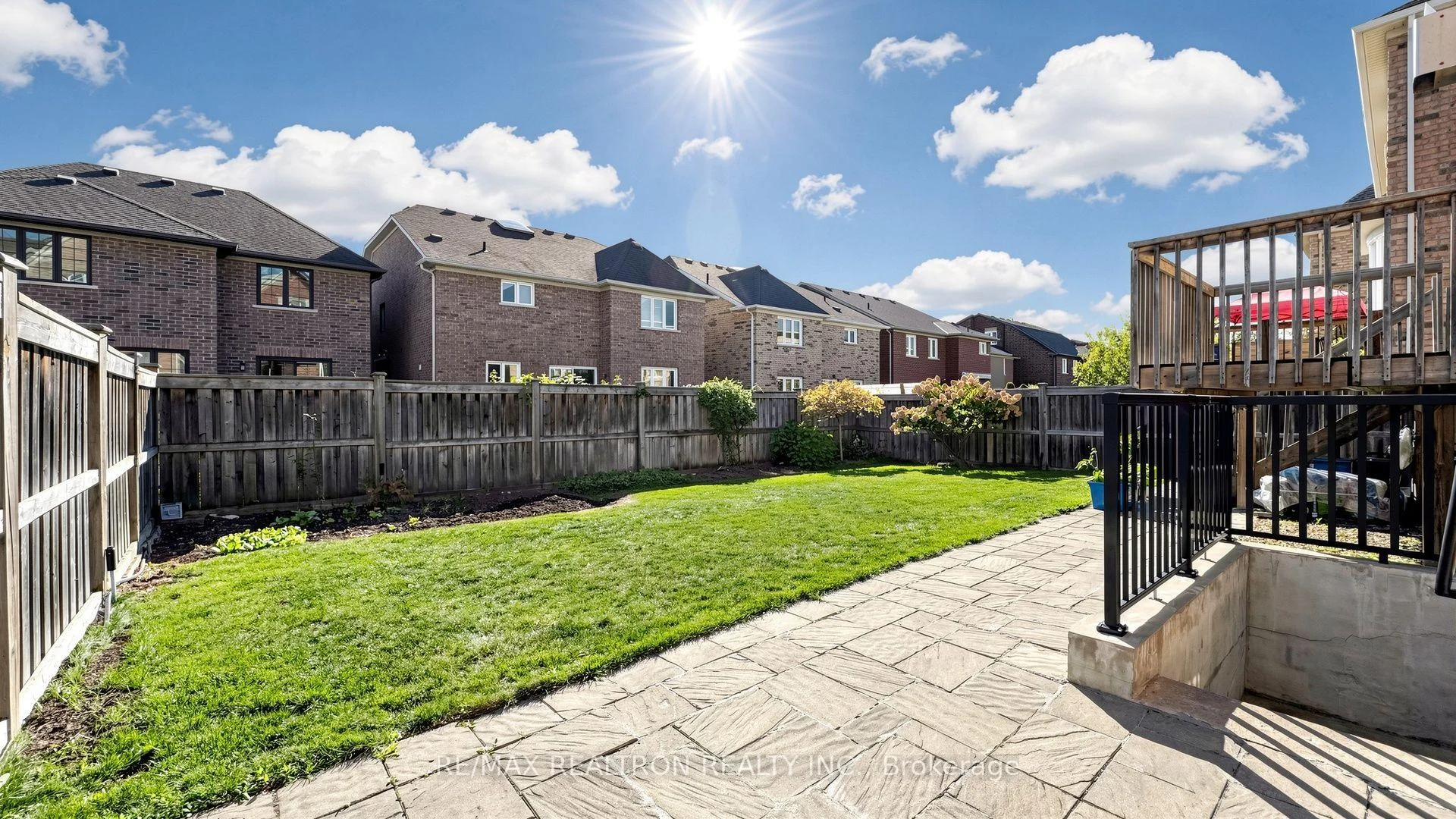 Photo 82 of 15 Edward Roberts Drive, Markham, Victoria Square — HOMEH