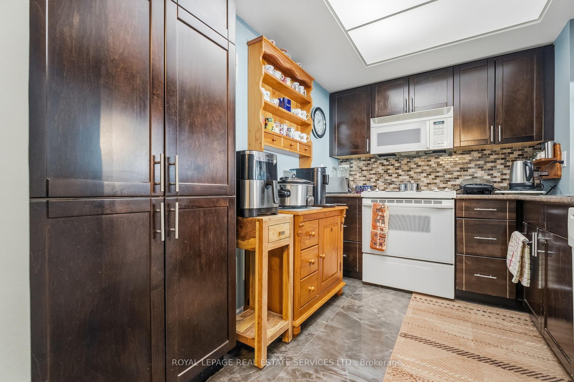 Photo 28 of Unit 1004, 1155 Bough Beeches Boulevard, Mississauga, Rathwood — HOMEH