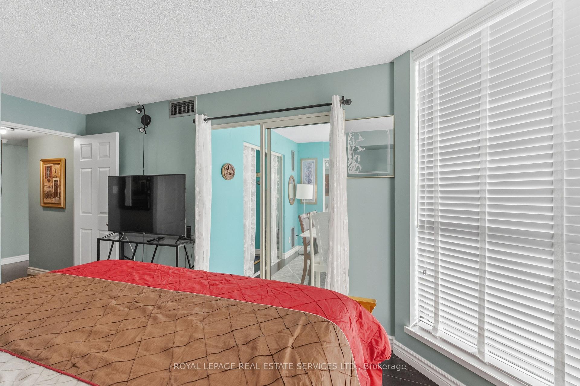 Photo 41 of Unit 1004, 1155 Bough Beeches Boulevard, Mississauga, Rathwood — HOMEH
