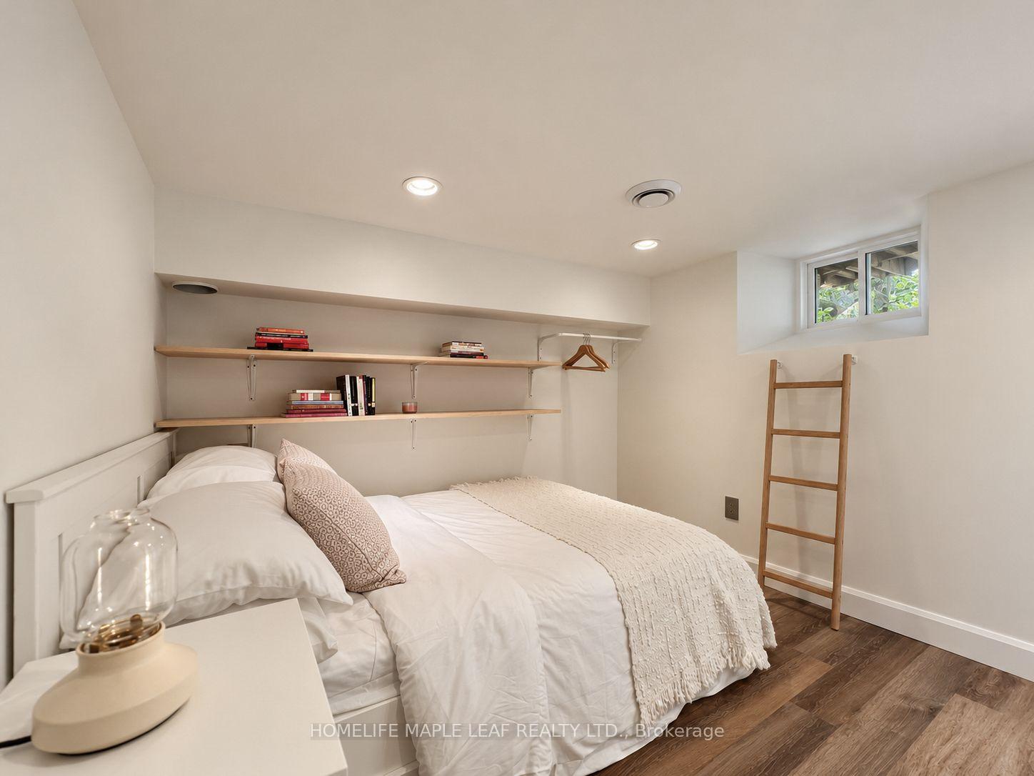 Photo 33 of 136 Forest Road, Cambridge — HOMEH