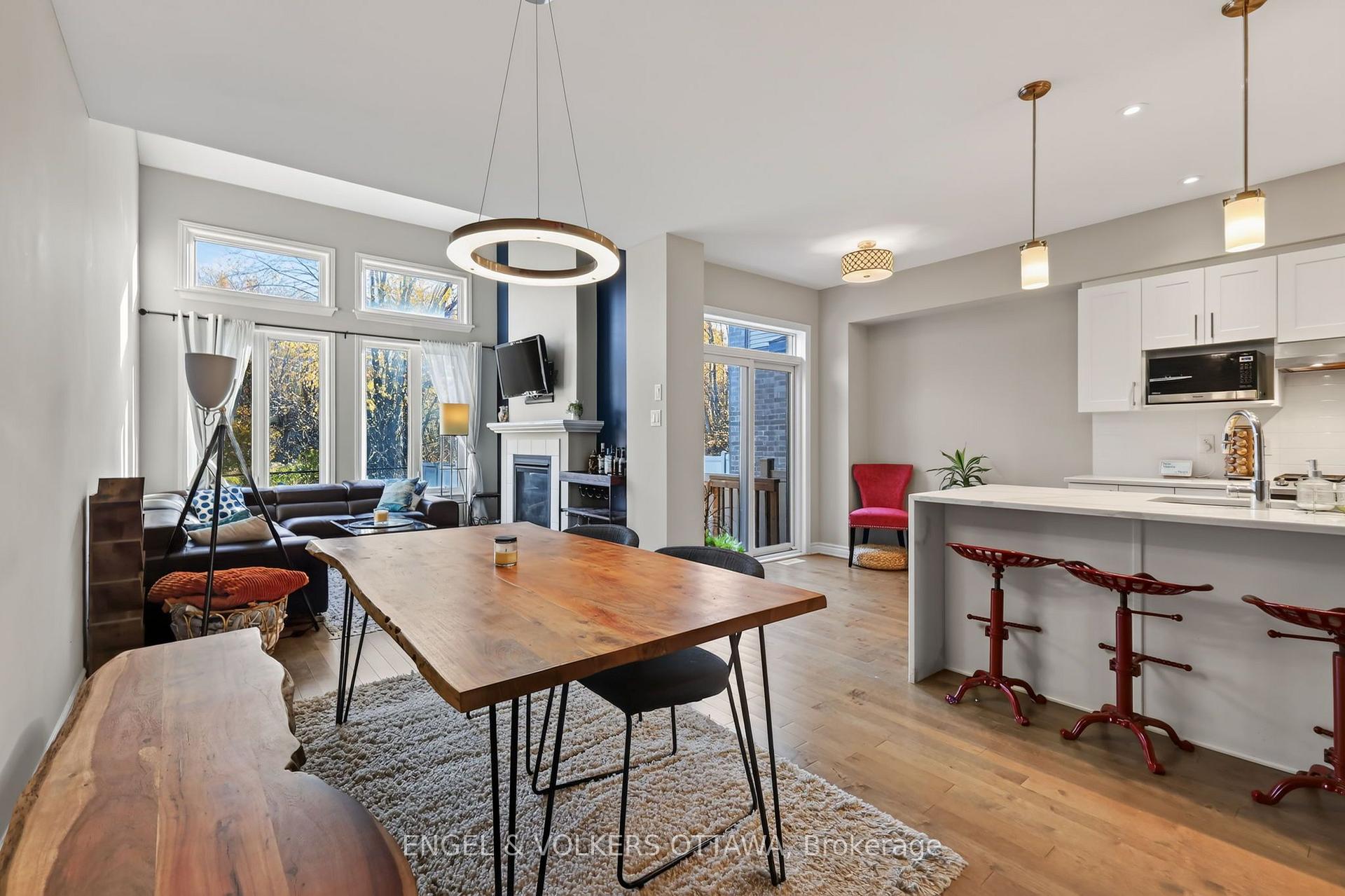 Photo 21 of 546 Rowers Way, Ottawa, Riverside South/Gloucester Glen — HOMEH