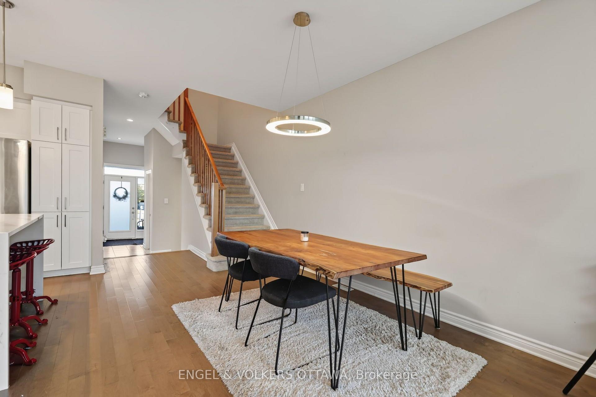 Photo 23 of 546 Rowers Way, Ottawa, Riverside South/Gloucester Glen — HOMEH