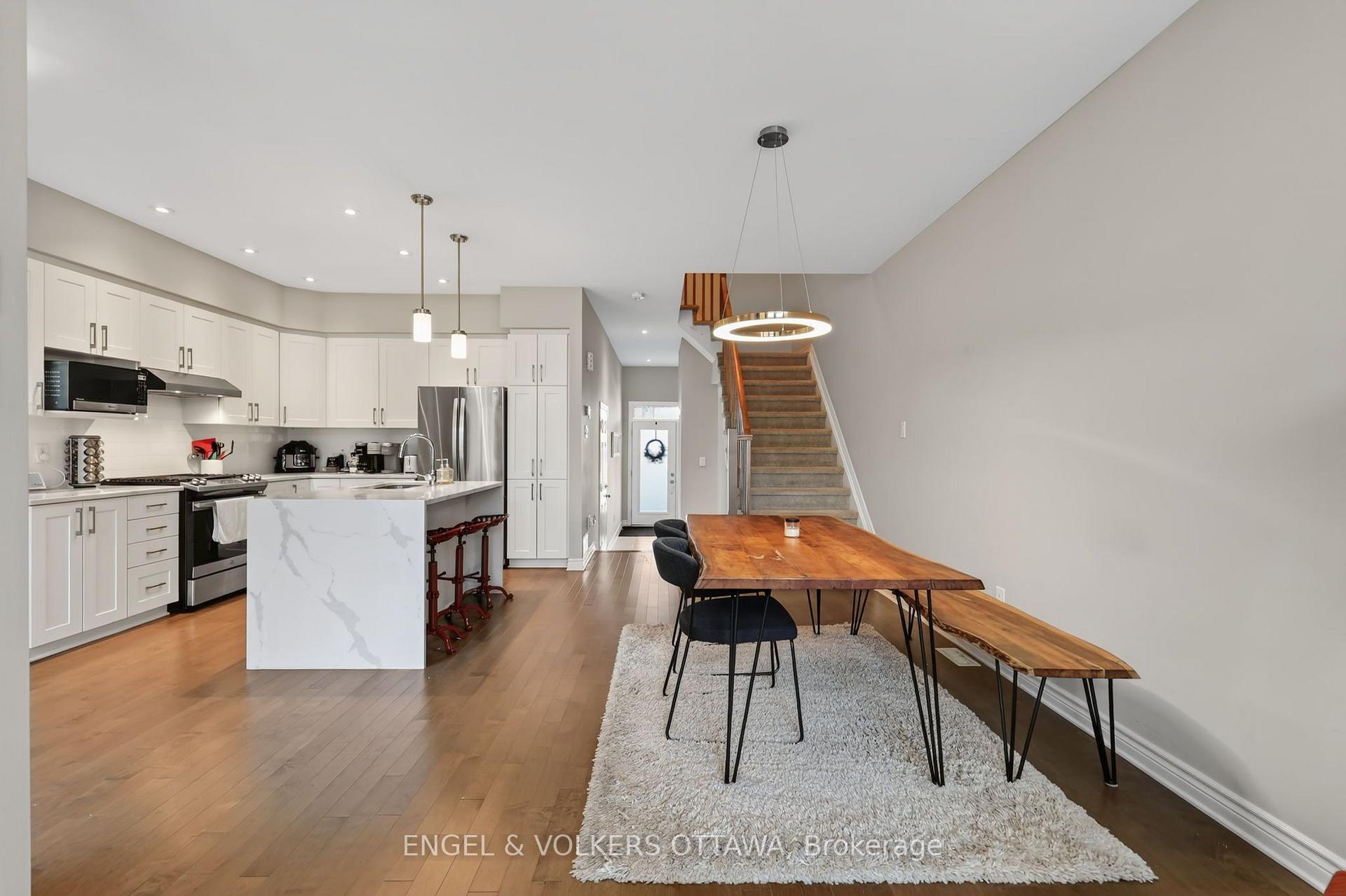 Photo 24 of 546 Rowers Way, Ottawa, Riverside South/Gloucester Glen — HOMEH