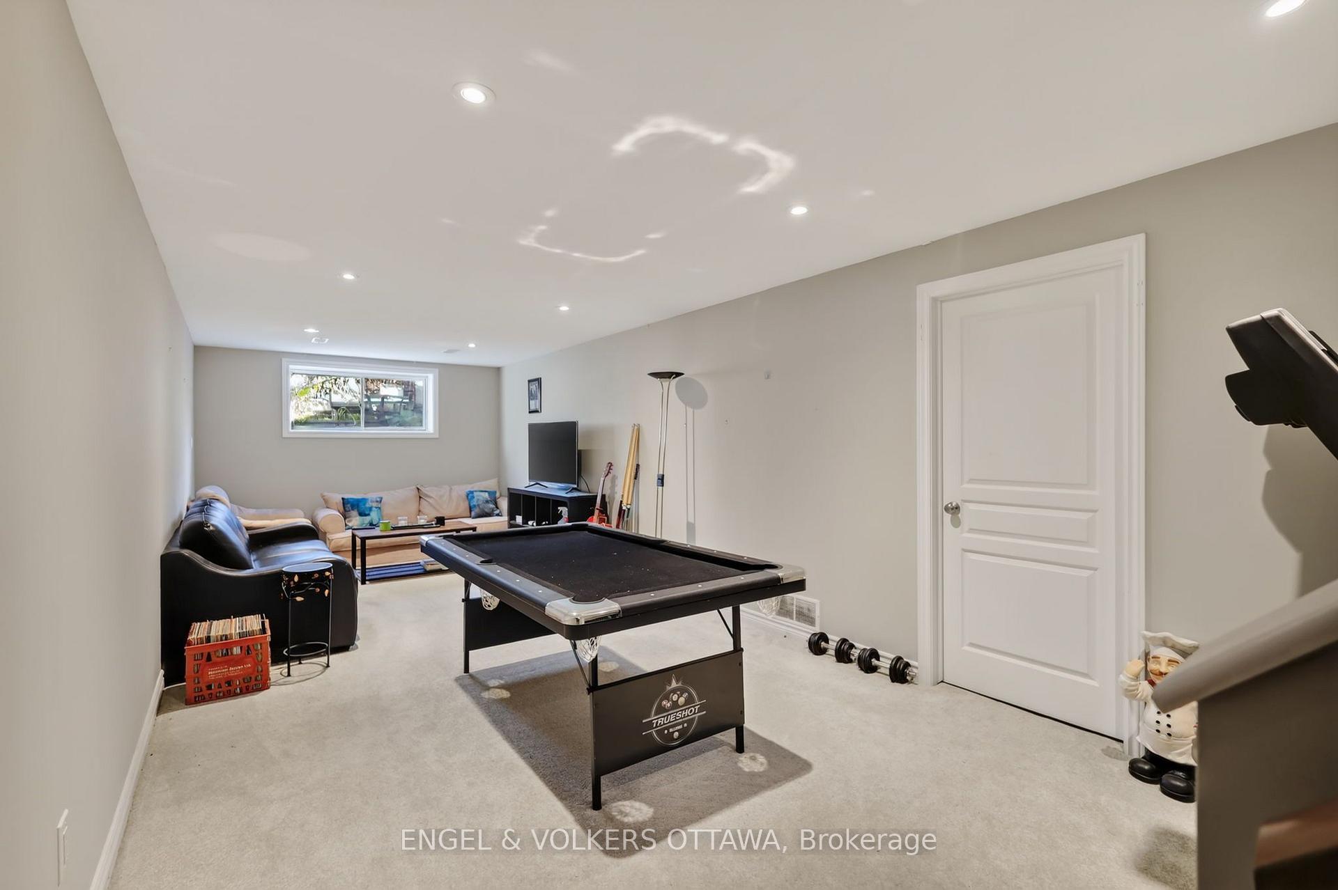 Photo 41 of 546 Rowers Way, Ottawa, Riverside South/Gloucester Glen — HOMEH