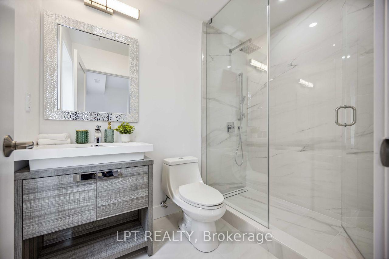 Photo 3 of Unit 3, 19 Hatfield Crescent, Etobicoke, Elms-Old Rexdale — HOMEH