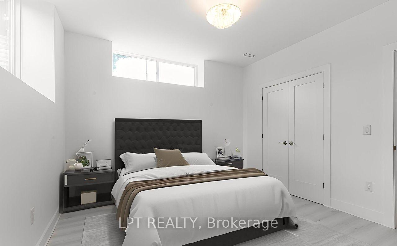 Photo 7 of Unit 3, 19 Hatfield Crescent, Etobicoke, Elms-Old Rexdale — HOMEH