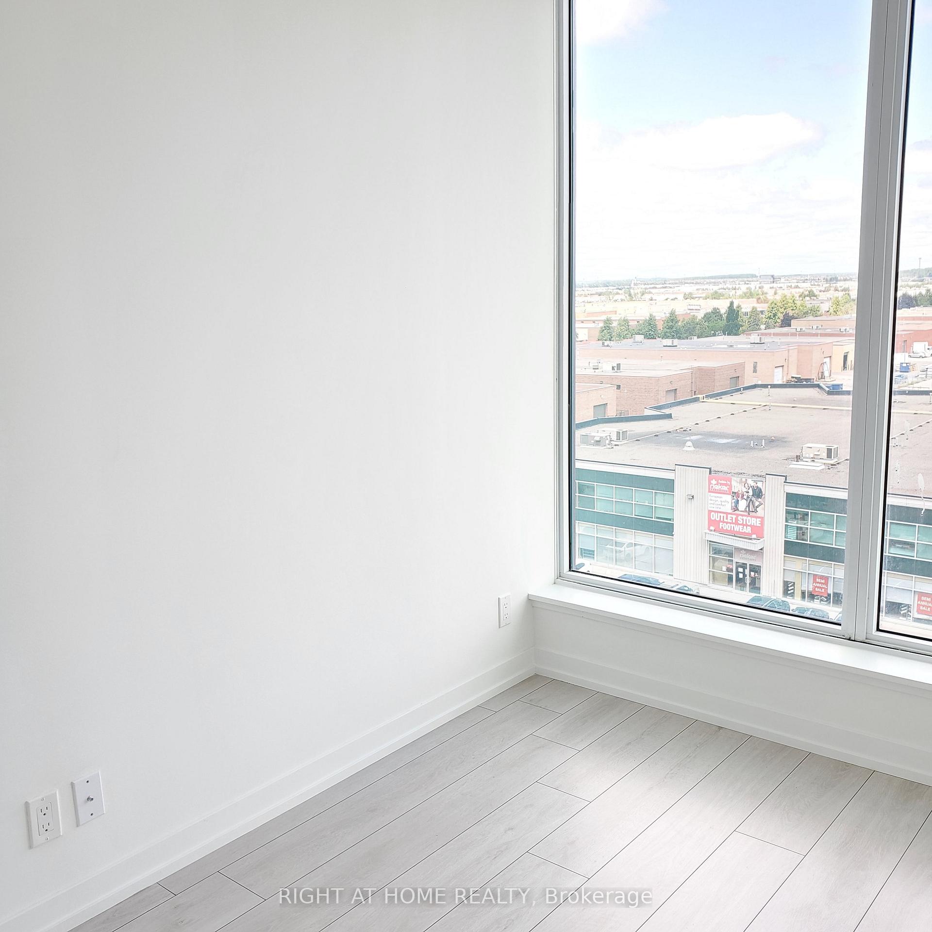 Photo 12 of Unit 808, 950 Portage Parkway, Vaughan, Vaughan Corporate Centre — HOMEH