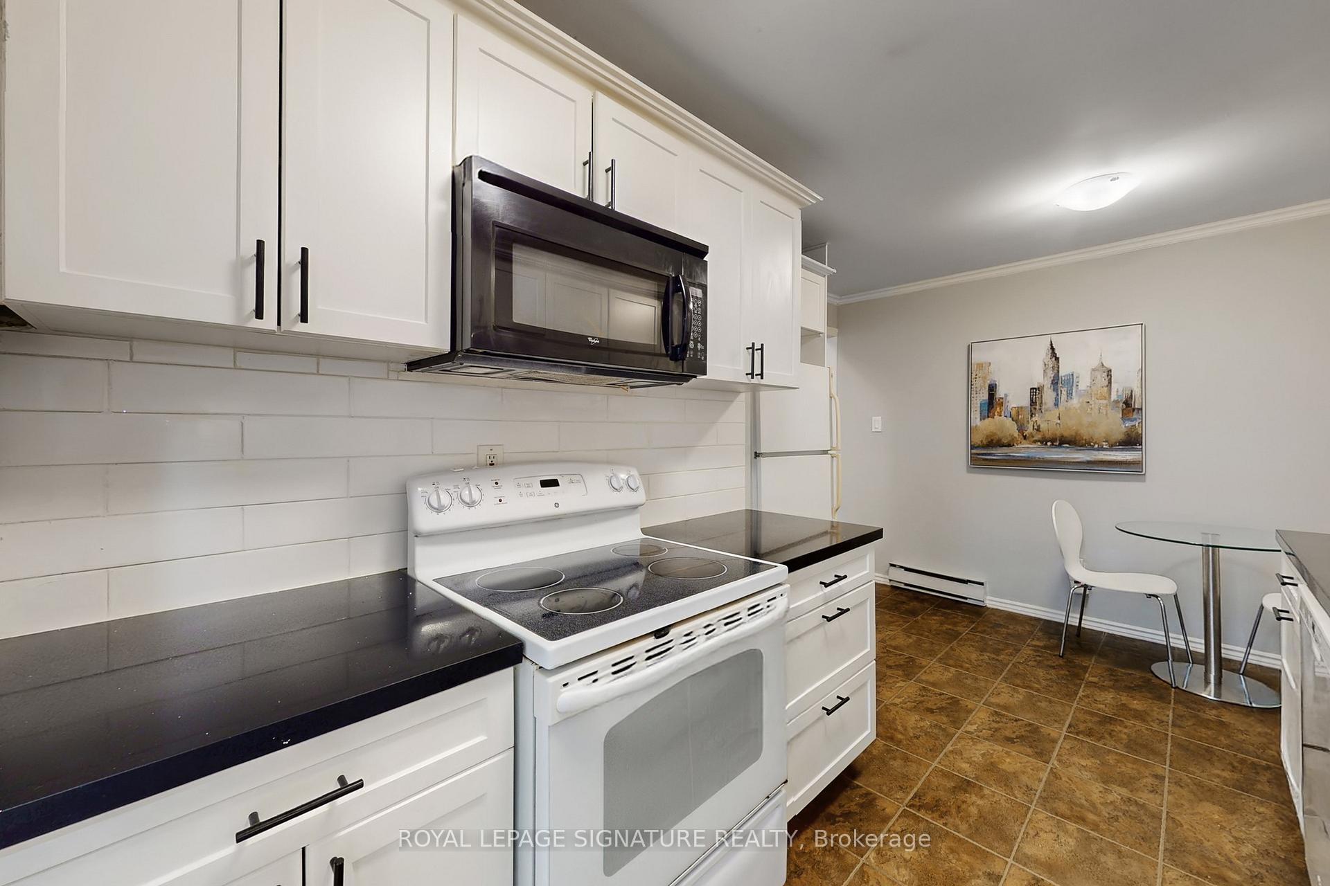 Photo 15 of Unit 76, 700 Harmony Road N, Oshawa, Pinecrest — HOMEH