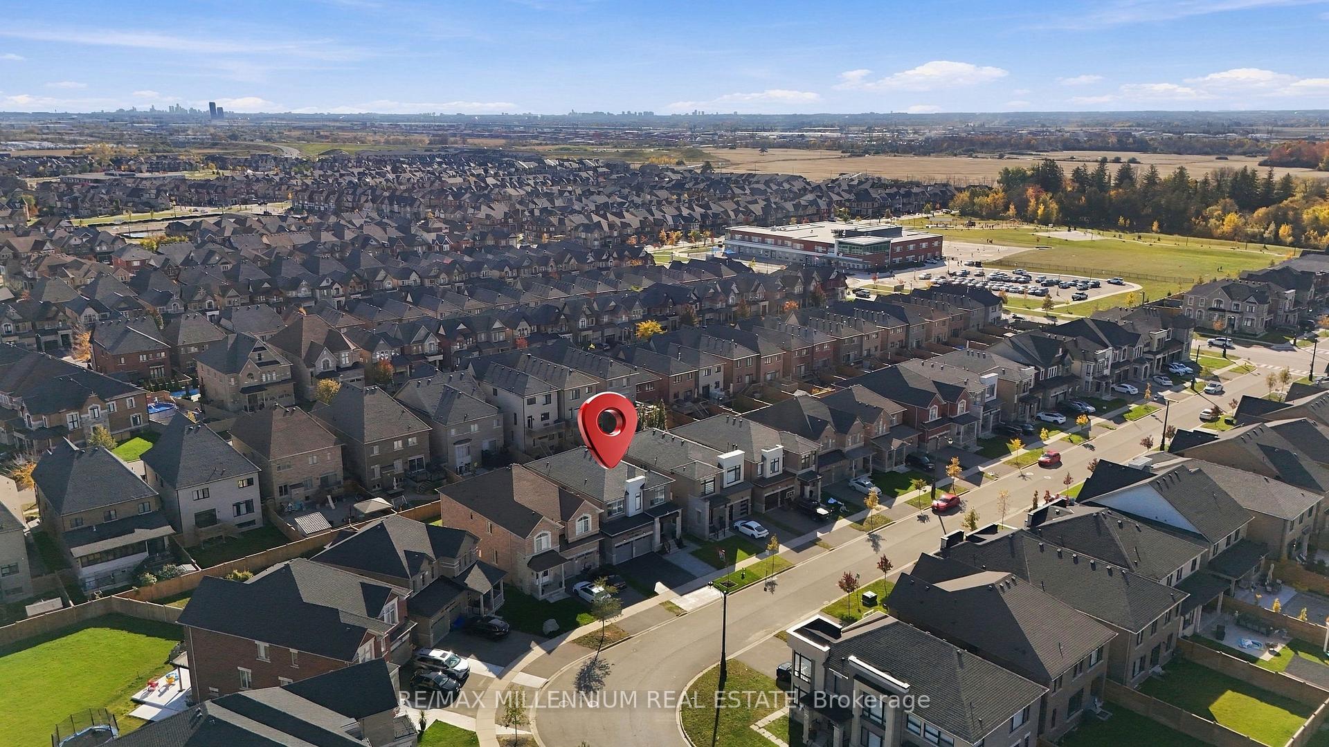 Photo 1 of 109 Alistair Crescent, Vaughan, Kleinburg — HOMEH