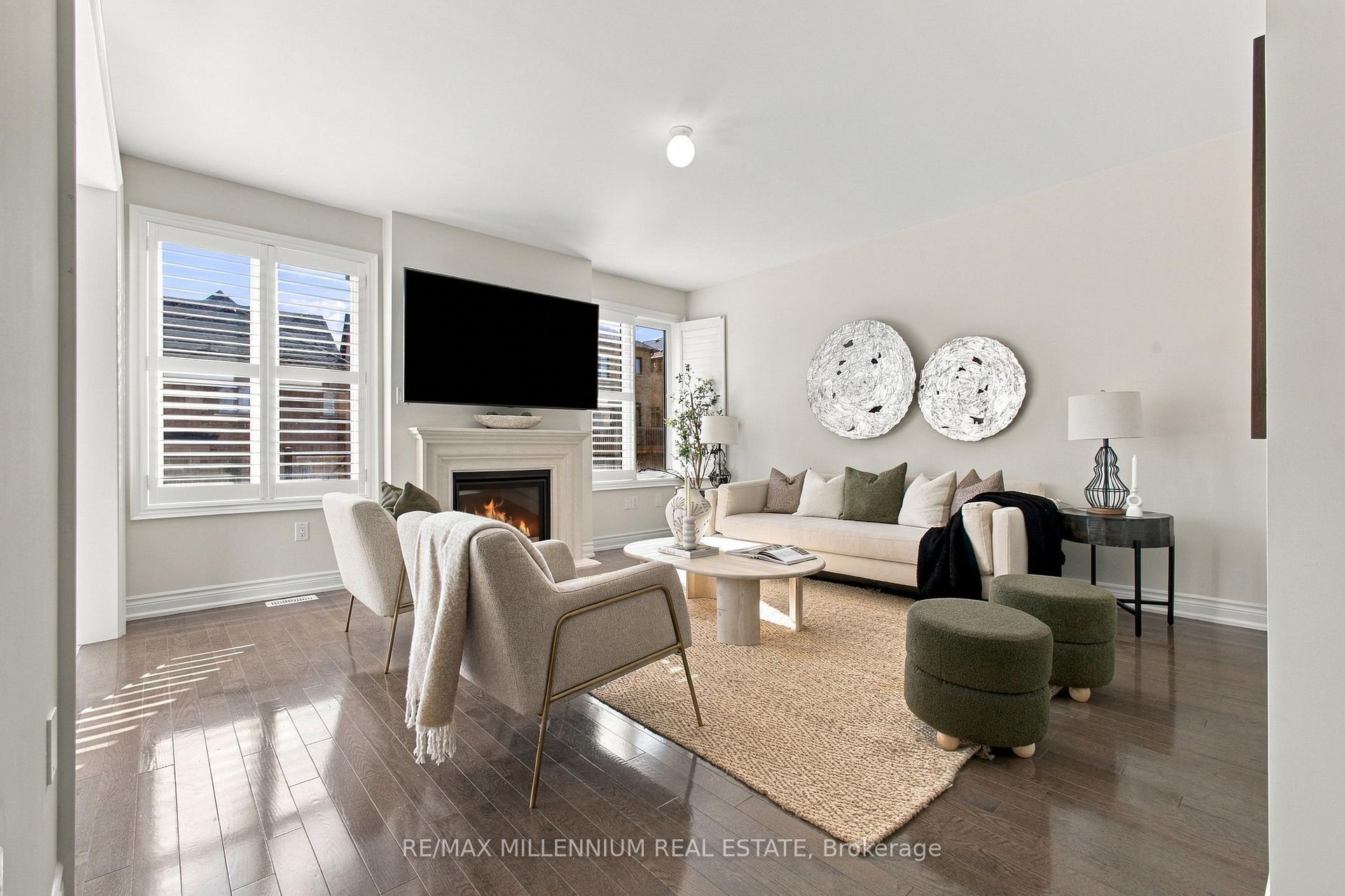 Photo 8 of 109 Alistair Crescent, Vaughan, Kleinburg — HOMEH