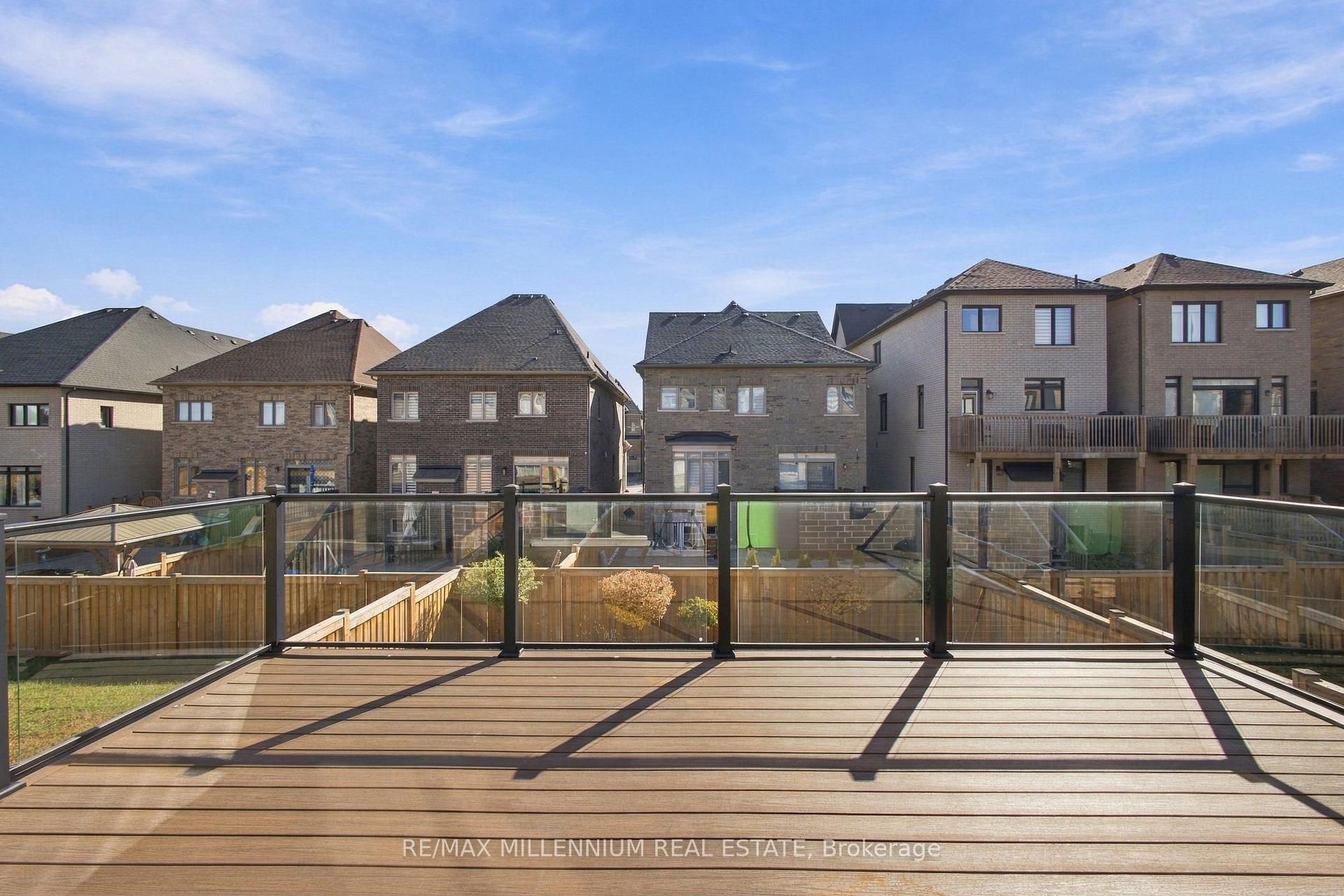 Photo 16 of 109 Alistair Crescent, Vaughan, Kleinburg — HOMEH