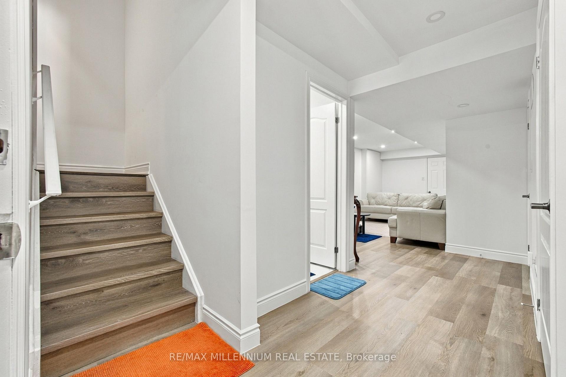 Photo 31 of 109 Alistair Crescent, Vaughan, Kleinburg — HOMEH