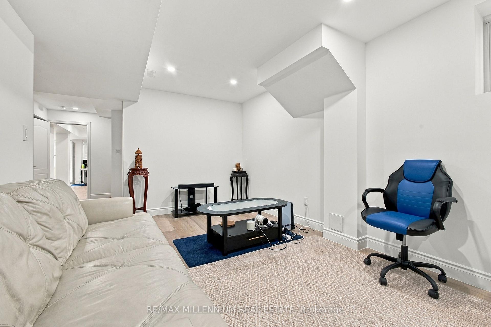 Photo 33 of 109 Alistair Crescent, Vaughan, Kleinburg — HOMEH