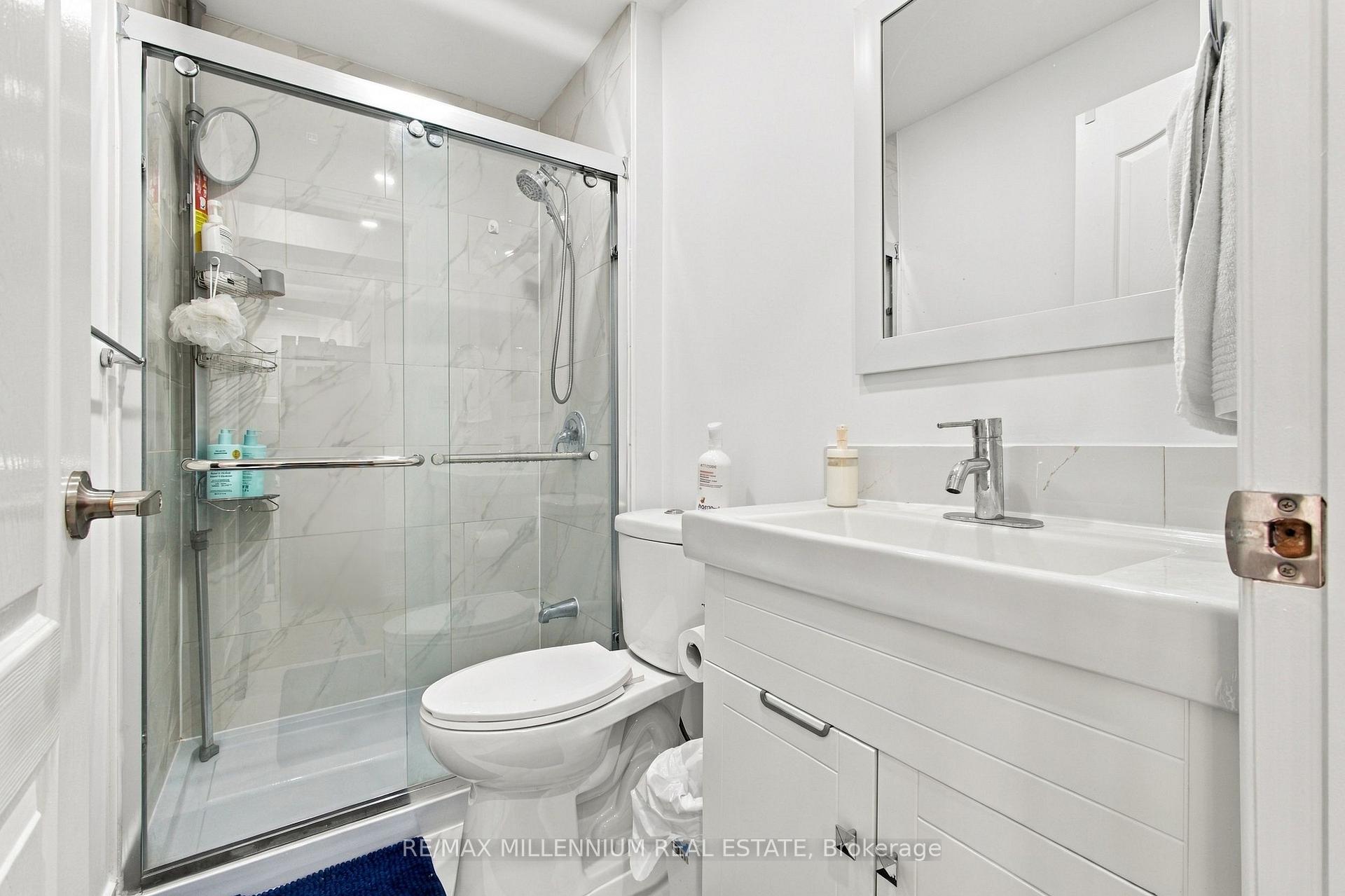 Photo 39 of 109 Alistair Crescent, Vaughan, Kleinburg — HOMEH