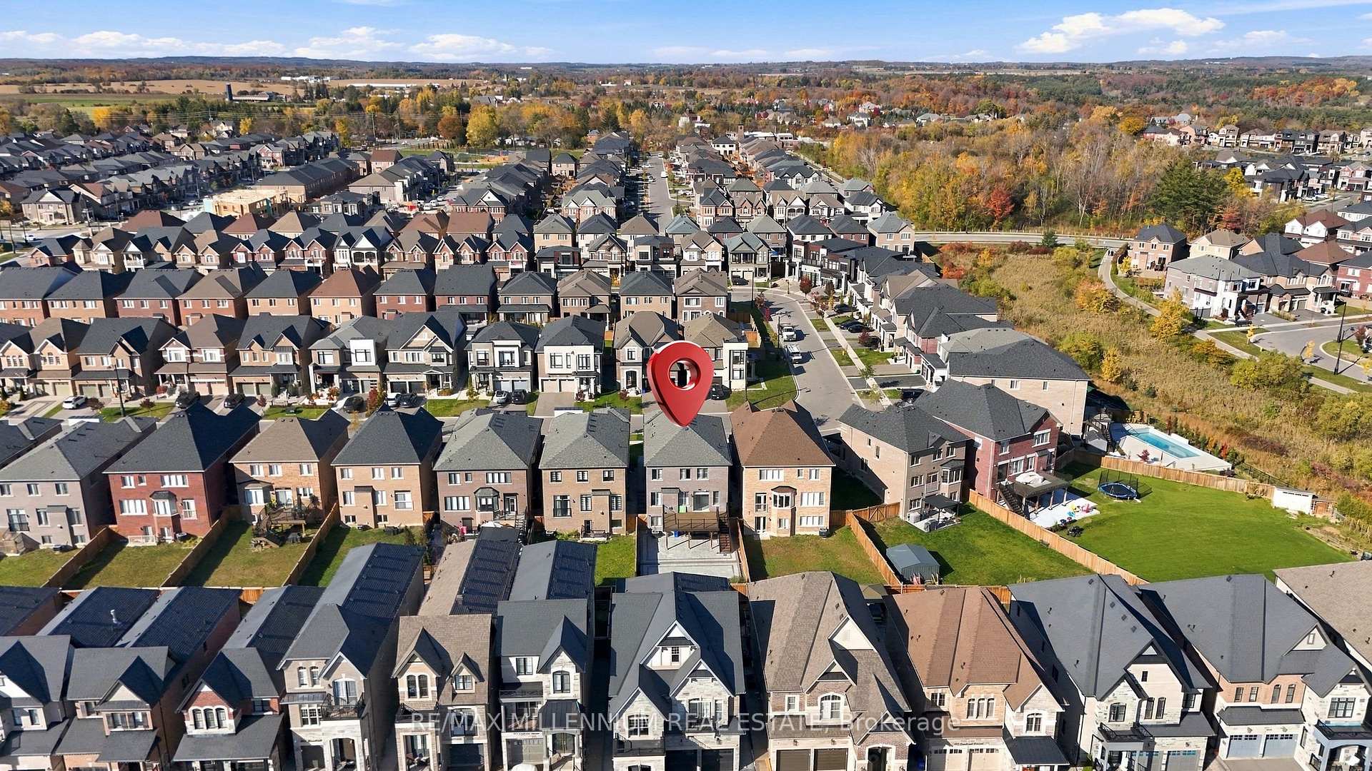 Photo 44 of 109 Alistair Crescent, Vaughan, Kleinburg — HOMEH