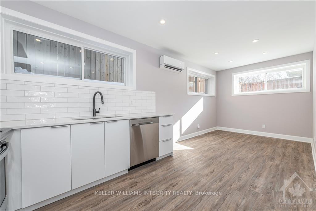 Photo 13 of Unit B, 366 Fullerton Avenue, Ottawa, Overbrook/Castle Heights — HOMEH