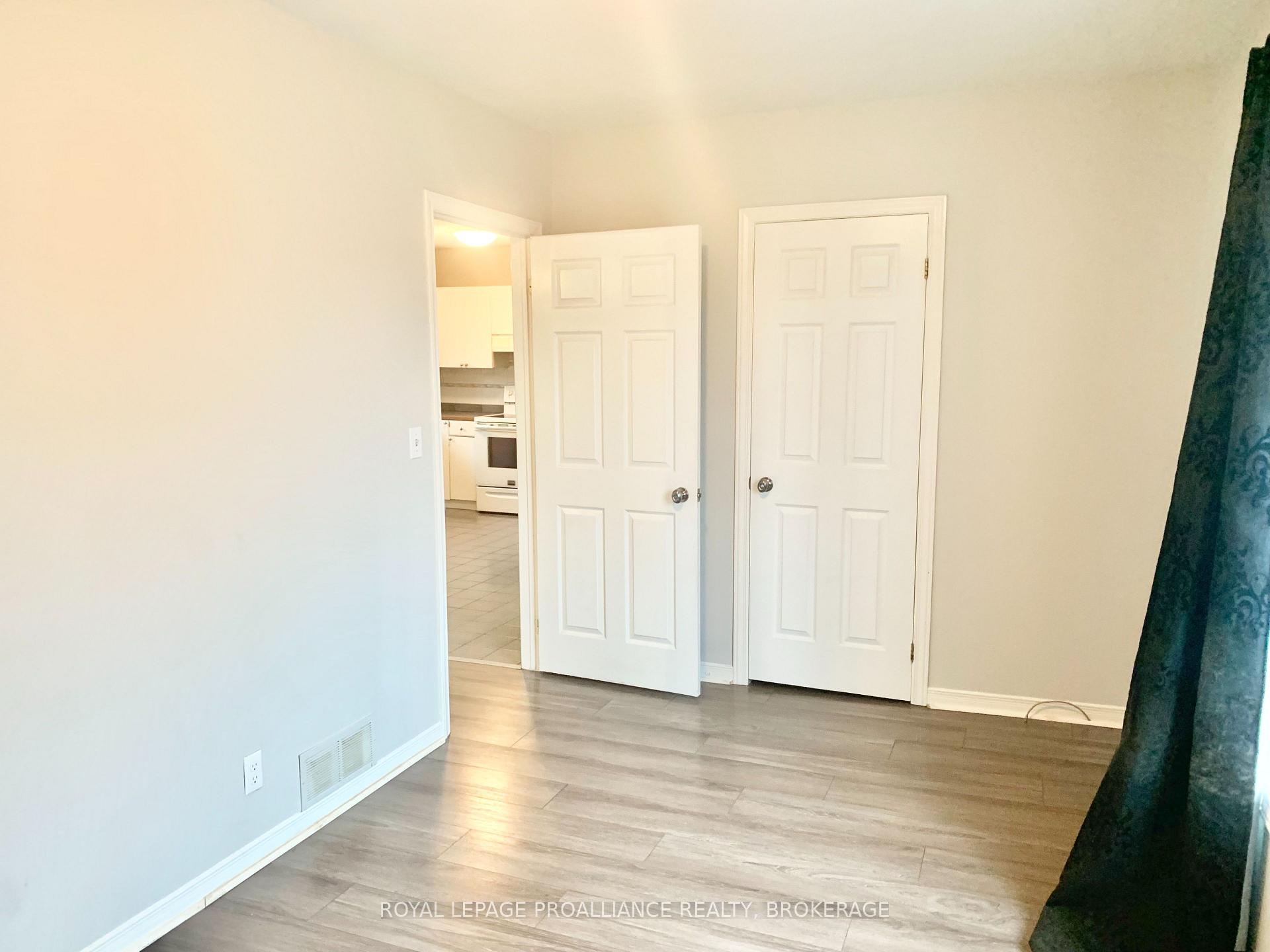 Photo 13 of 818 Division Street, Kingston, East of Sir John A. Blvd — HOMEH