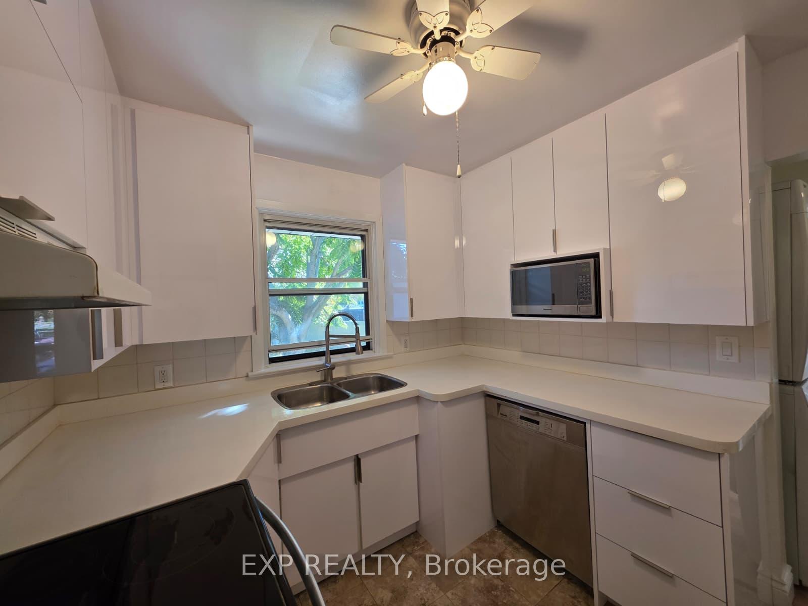 Photo 5 of Unit Main, 749 King Street W, Oshawa, Vanier — HOMEH