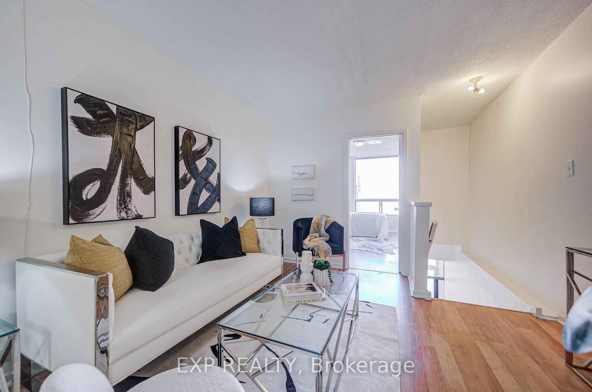 Photo 10 of Unit Upper, 360 Broadview Avenue, Toronto, South Riverdale — HOMEH