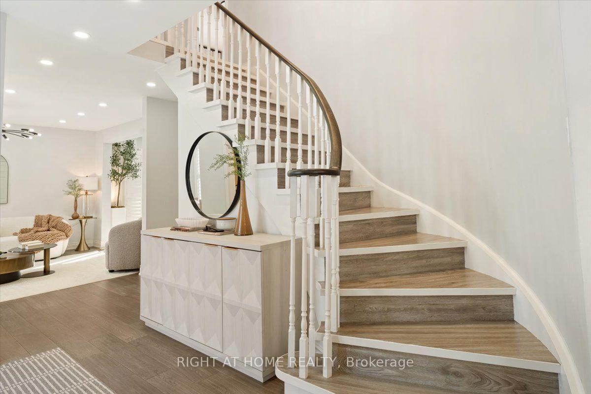 Photo 13 of 5330 Flatford Road, Mississauga, East Credit — HOMEH