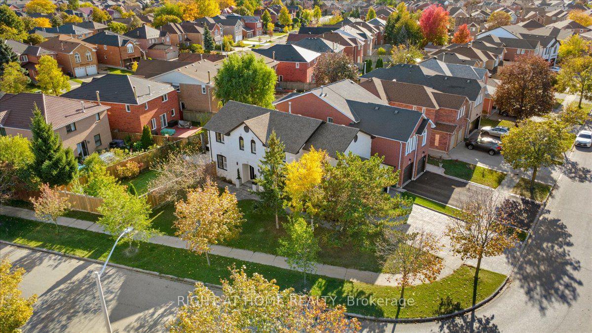 Photo 32 of 5330 Flatford Road, Mississauga, East Credit — HOMEH