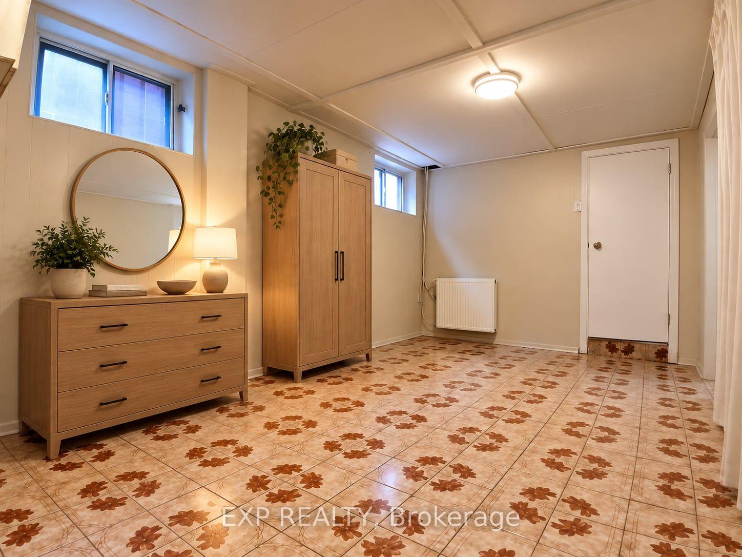Photo 5 of Unit Lower Level, 310 Westwood Avenue, Toronto, East York — HOMEH