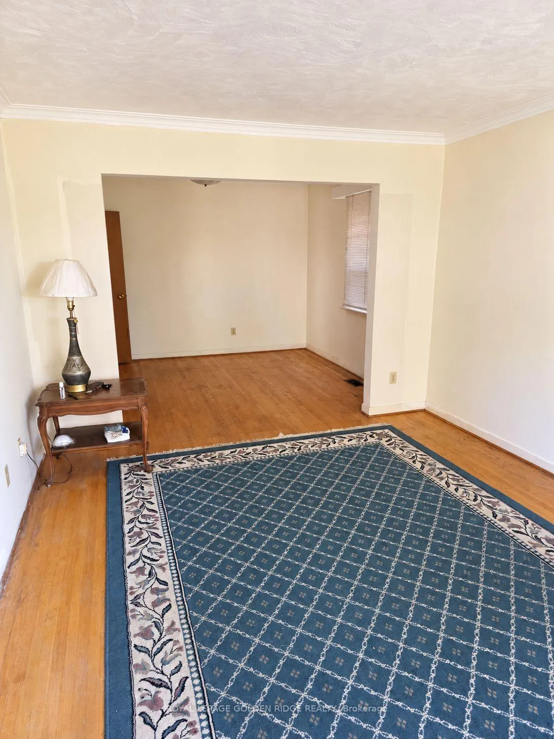 Photo 3 of 89 Spruce Hill Road, Toronto, The Beaches — HOMEH