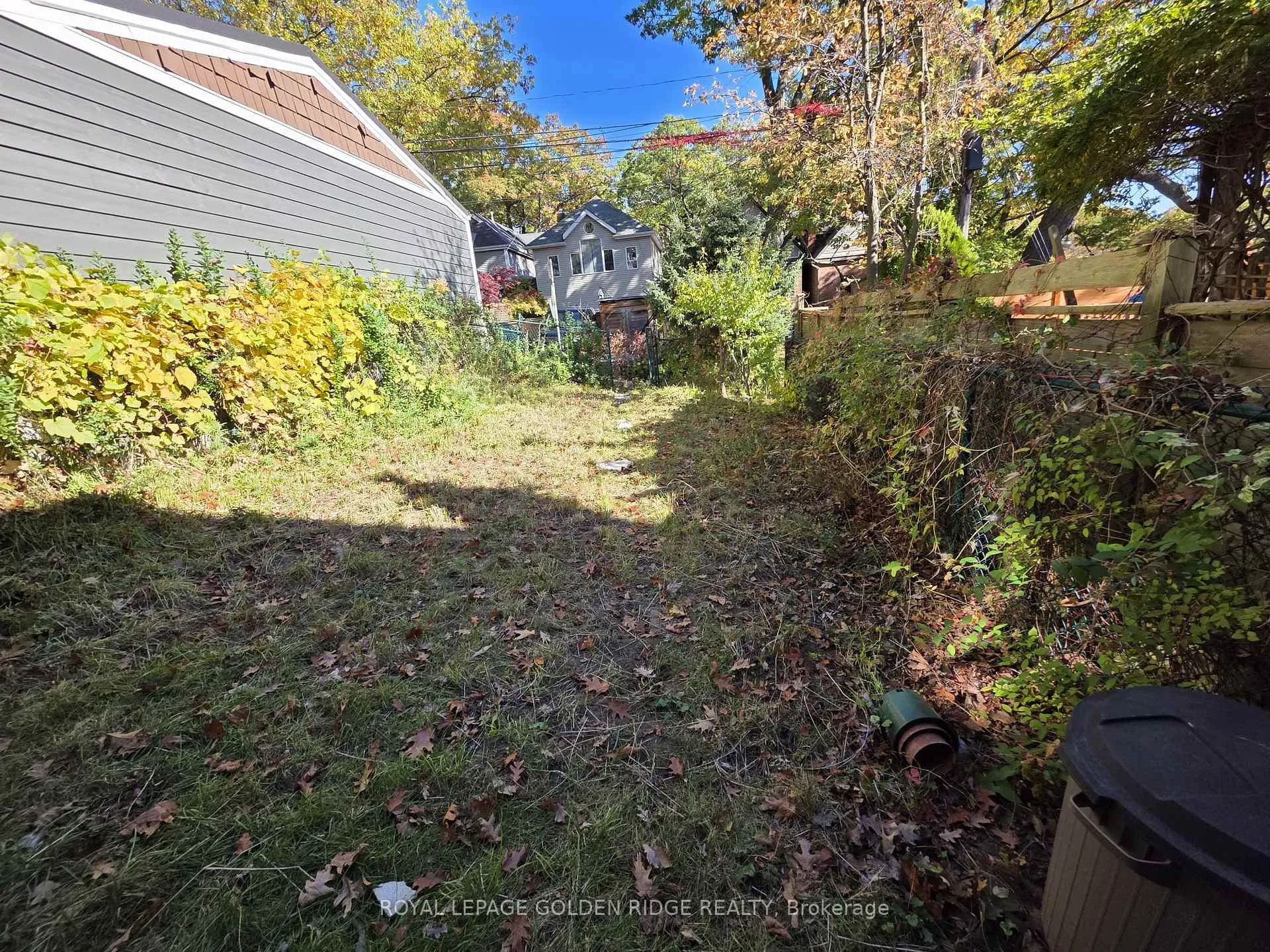 Photo 16 of 89 Spruce Hill Road, Toronto, The Beaches — HOMEH