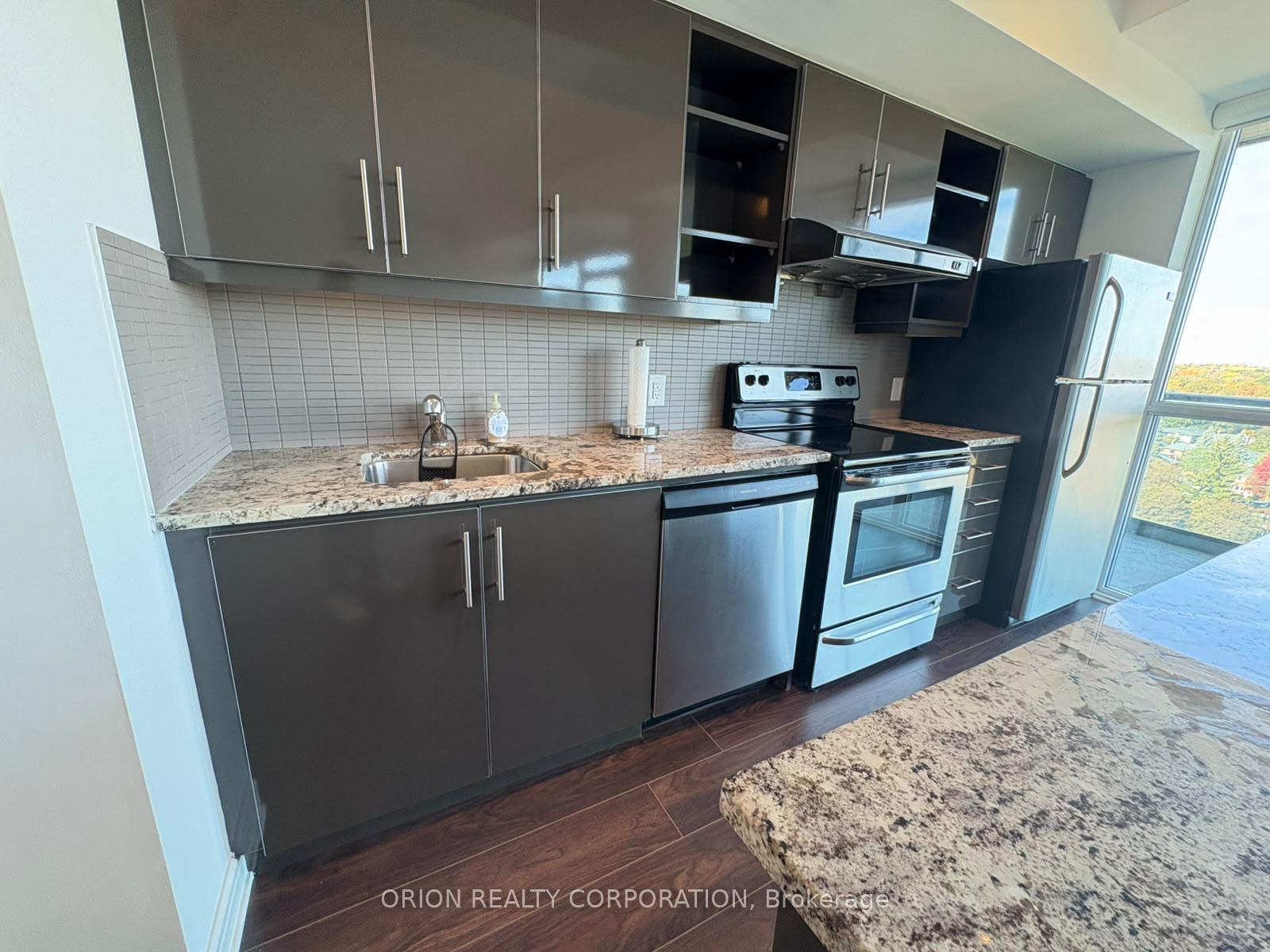 Photo 2 of Unit 1105, 35 Brian Peck Crescent, Toronto, Thorncliffe Park — HOMEH