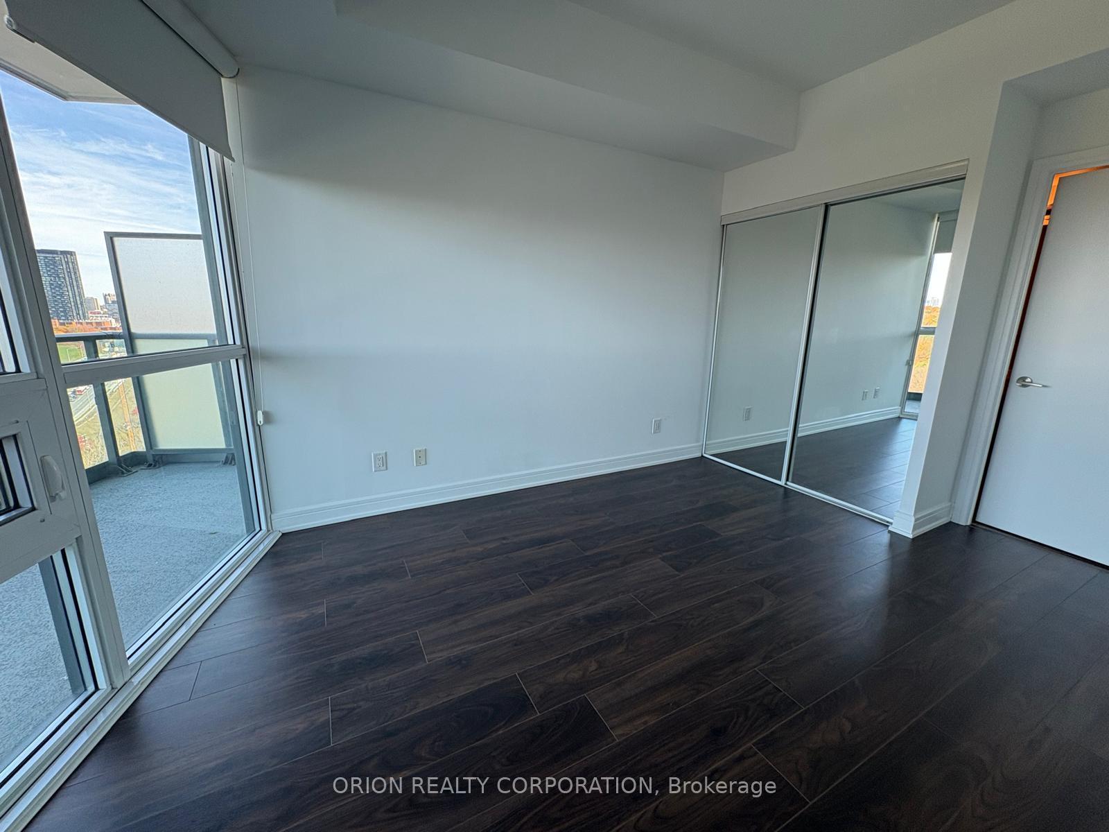 Photo 7 of Unit 1105, 35 Brian Peck Crescent, Toronto, Thorncliffe Park — HOMEH