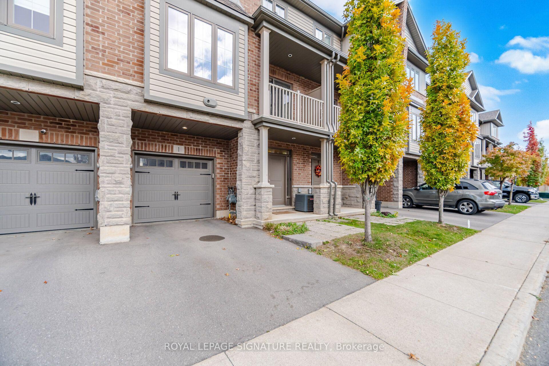Photo 3 of 1 Ridgeside Lane, Hamilton, Waterdown — HOMEH