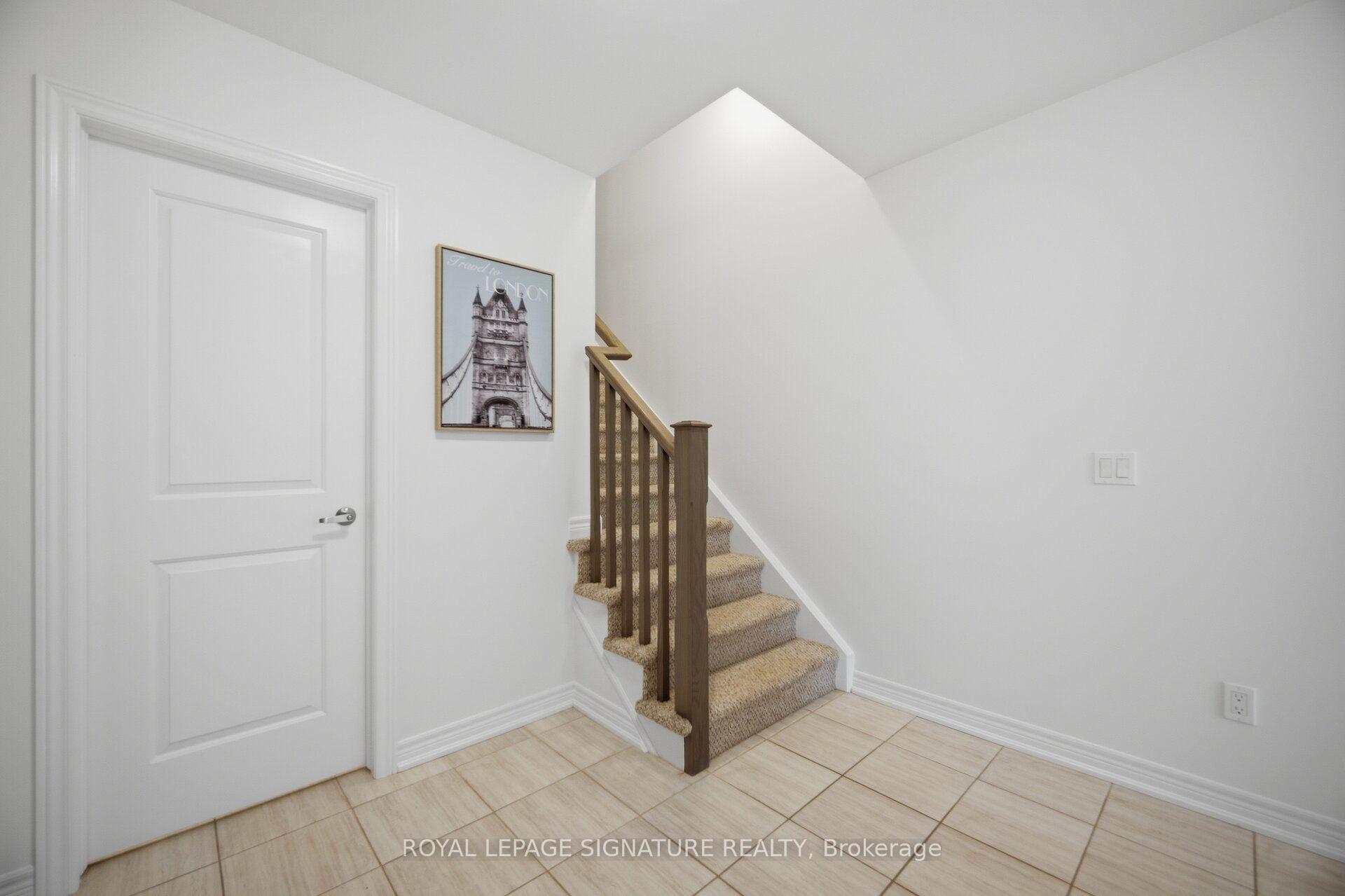 Photo 7 of 1 Ridgeside Lane, Hamilton, Waterdown — HOMEH