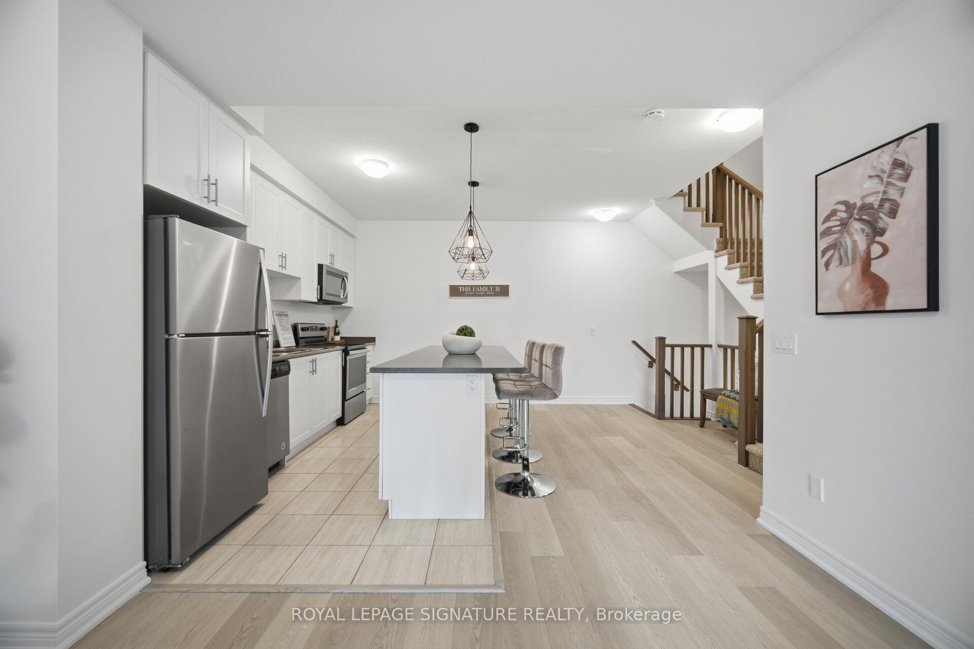 Photo 10 of 1 Ridgeside Lane, Hamilton, Waterdown — HOMEH