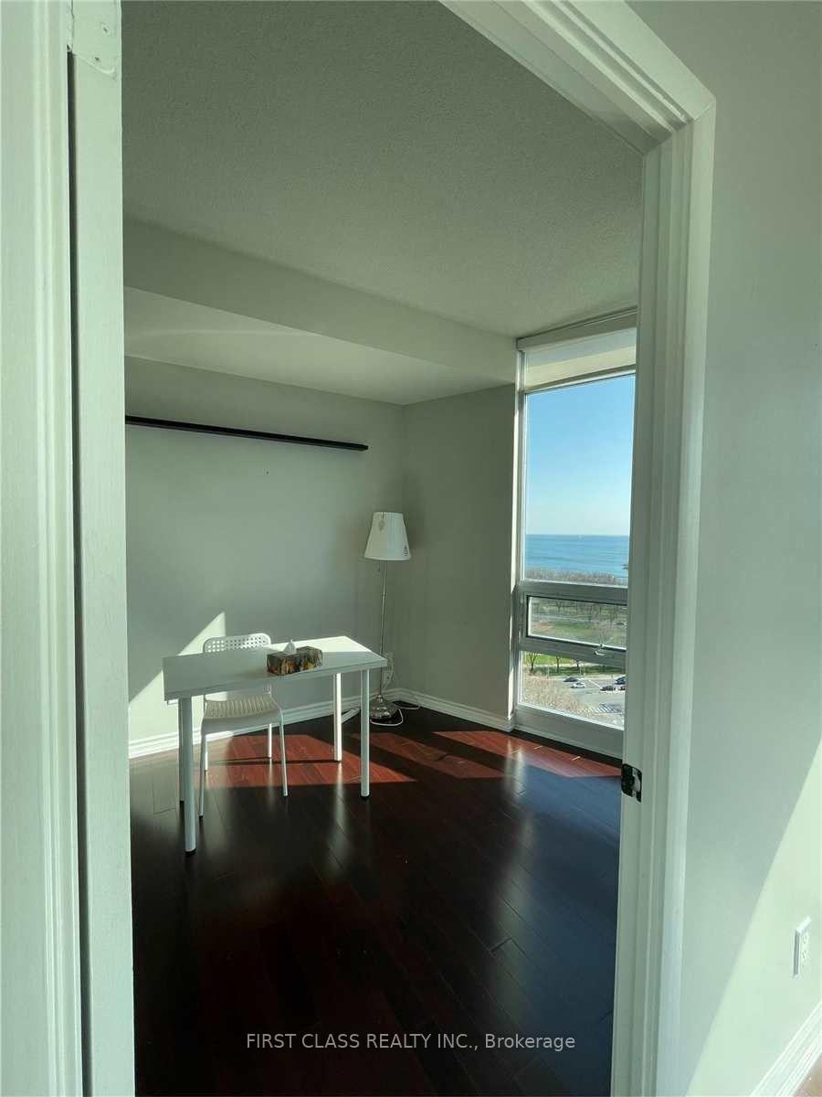 Photo 11 of Unit 2004, 231 Fort York Boulevard, Toronto, Niagara — HOMEH