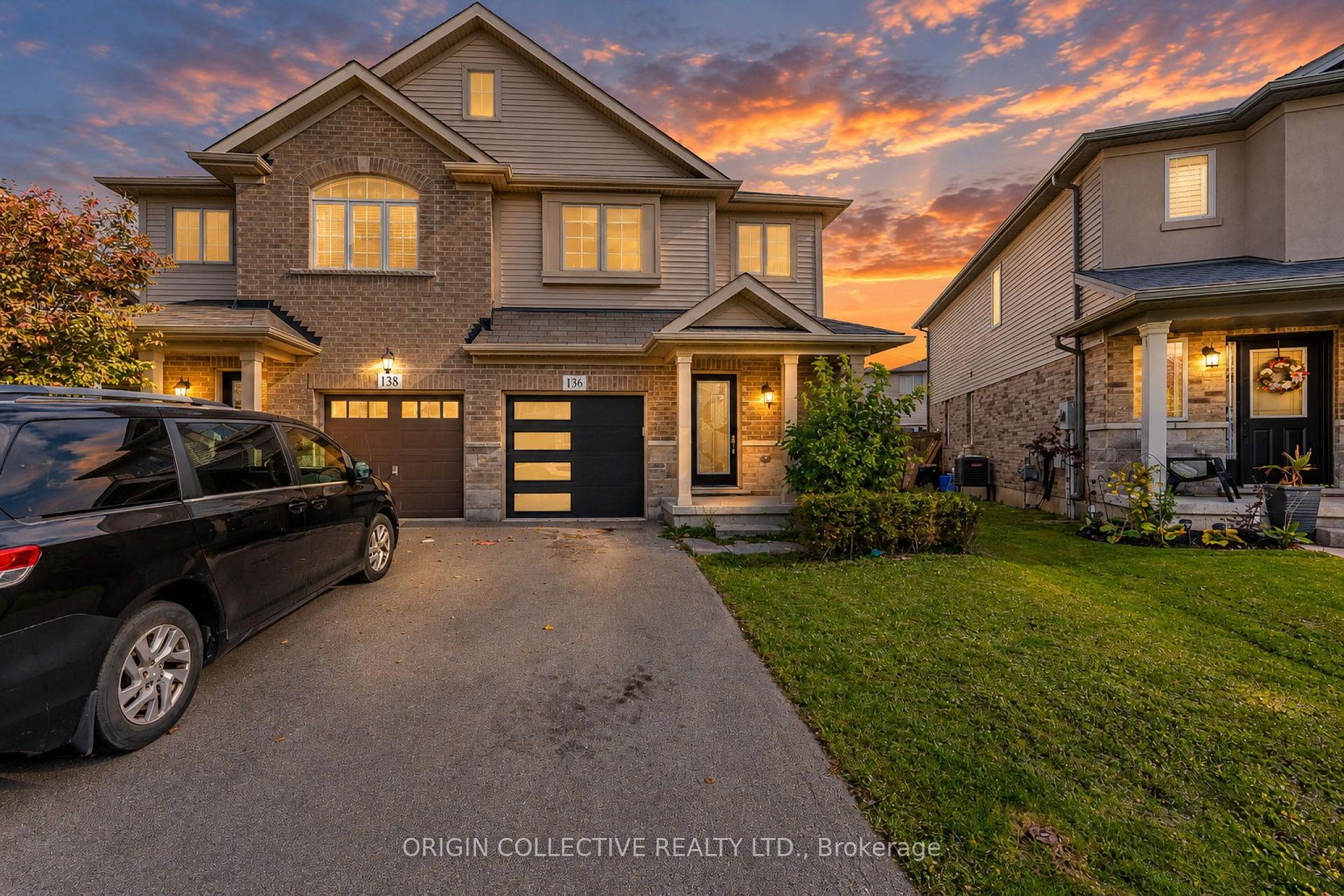 Photo 6 of 136 Westbank Trail E, Hamilton, Stoney Creek Mountain — HOMEH