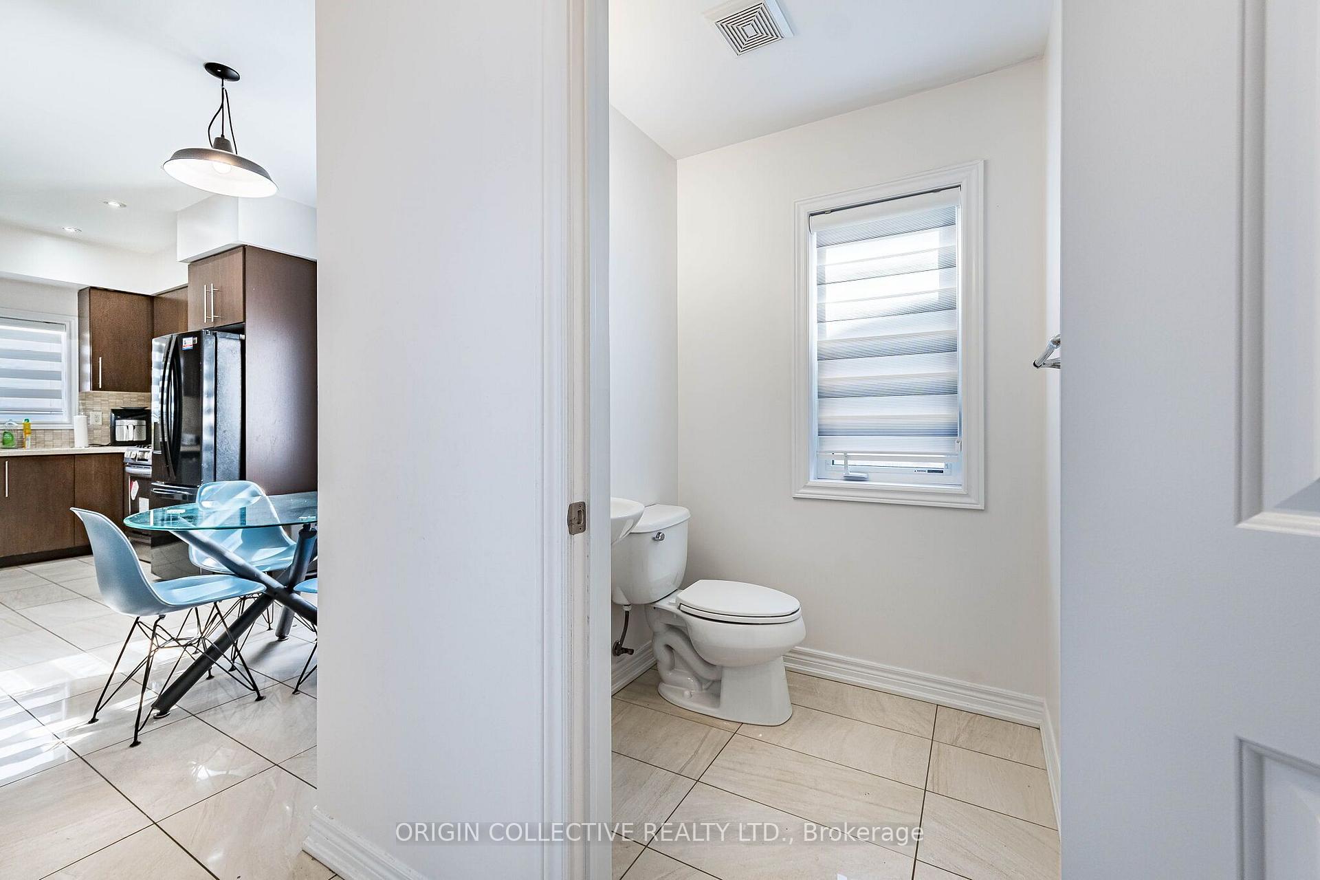 Photo 21 of 136 Westbank Trail E, Hamilton, Stoney Creek Mountain — HOMEH