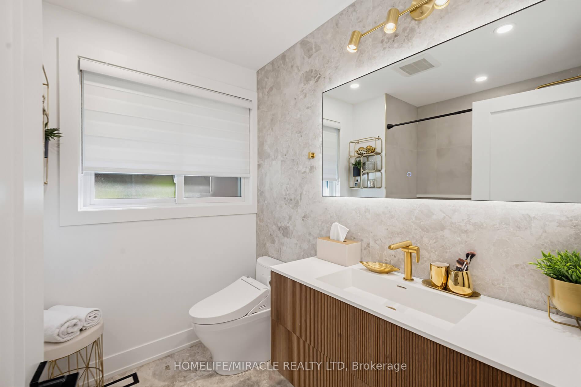 Photo 29 of 8 Laurelwood Crescent, Etobicoke, Willowridge-Martingrove-Richview — HOMEH