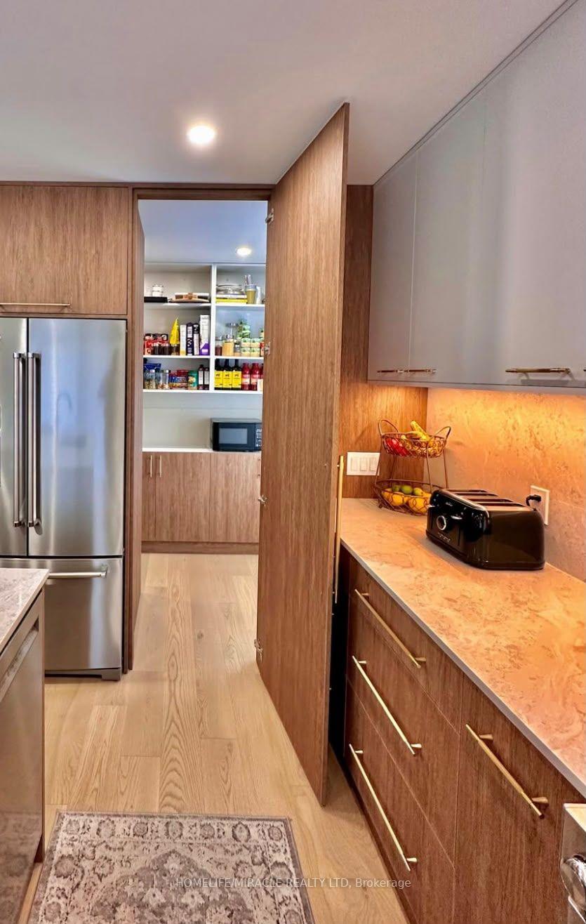 Photo 20 of 8 Laurelwood Crescent, Etobicoke, Willowridge-Martingrove-Richview — HOMEH